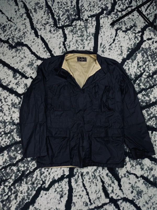 Fendi Vintage Fendi windbreaker jacket black 40 logo Size S / US 4 / IT 40 - 1 Thumbnail