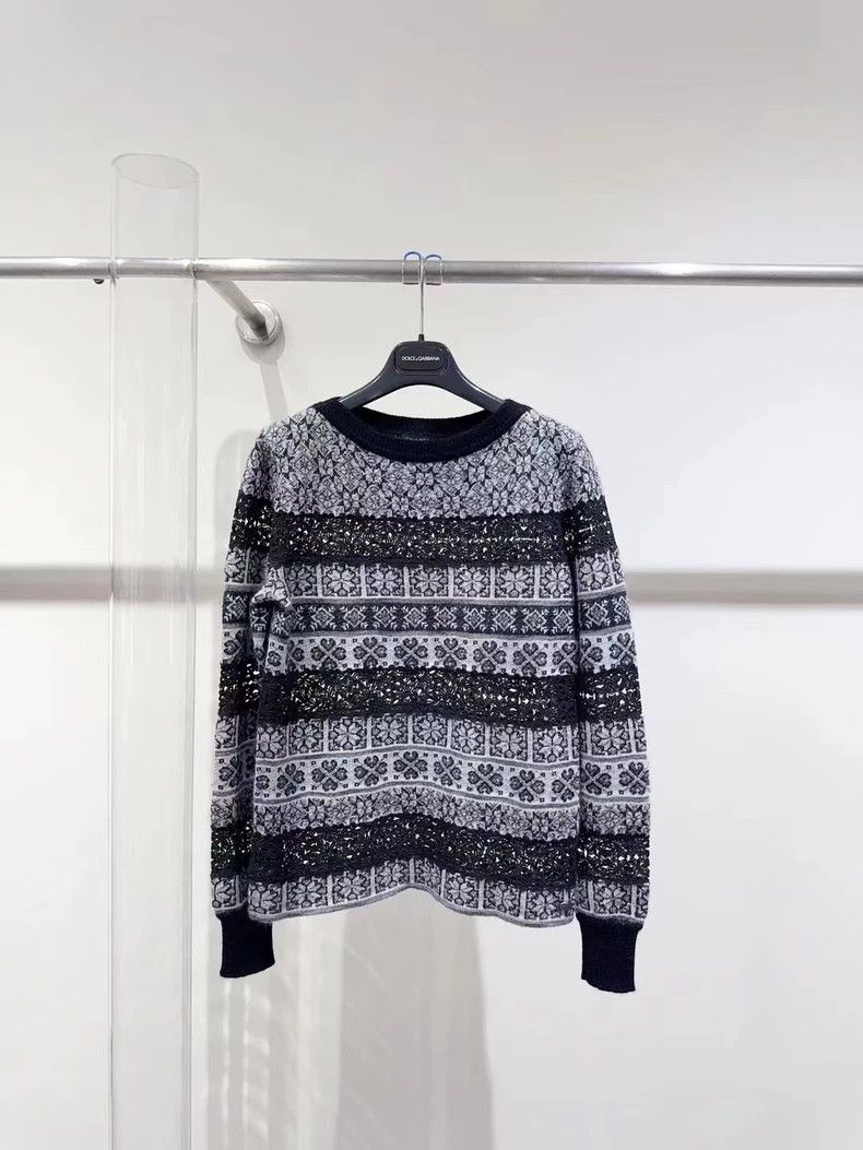 Chanel Chanel Sweater with Lace Details - dmc Size US M / EU 48-50 / 2 - 1 Thumbnail