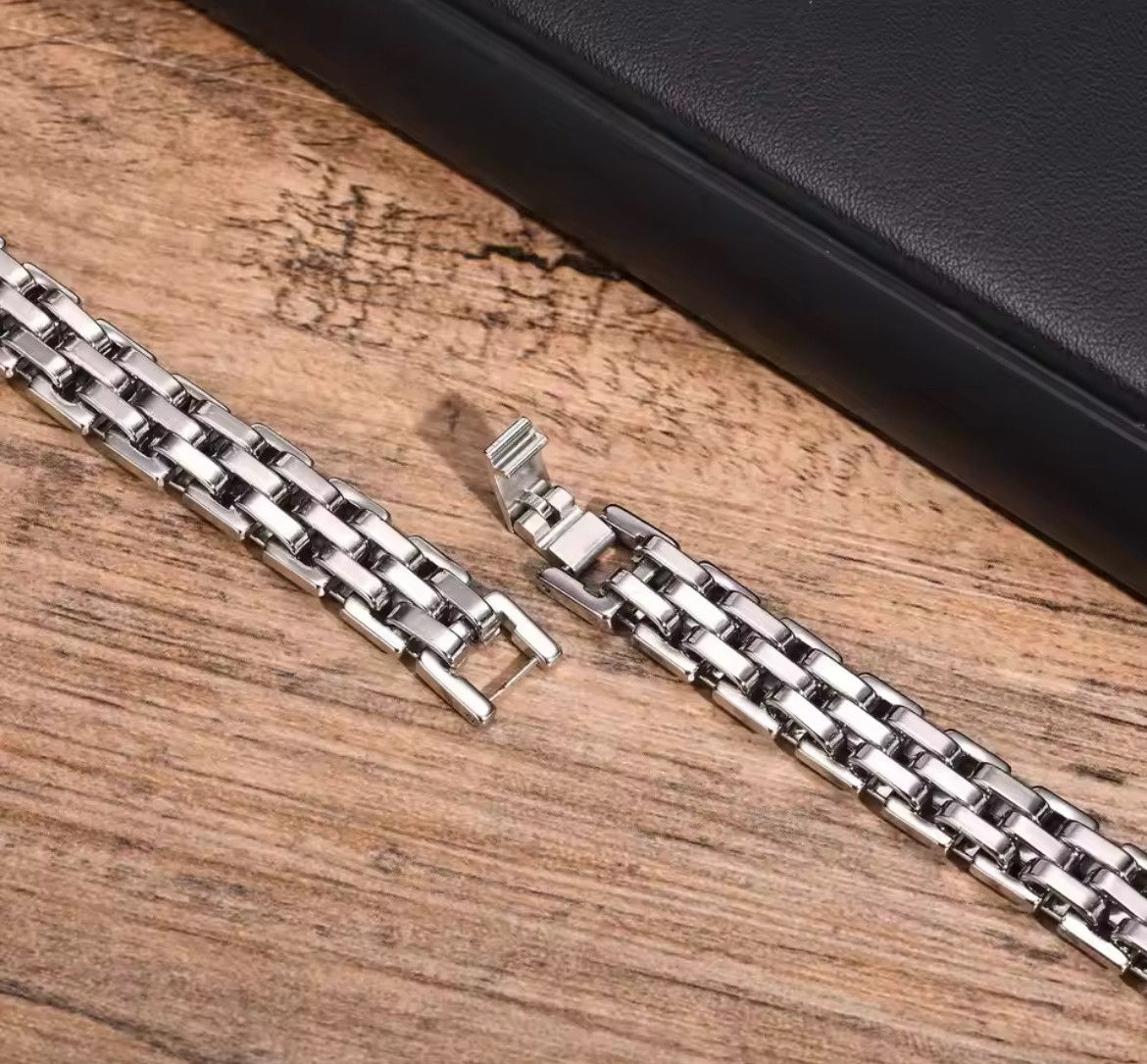 Jewelry Strap Chain Bracelet Size ONE SIZE - 3 Thumbnail