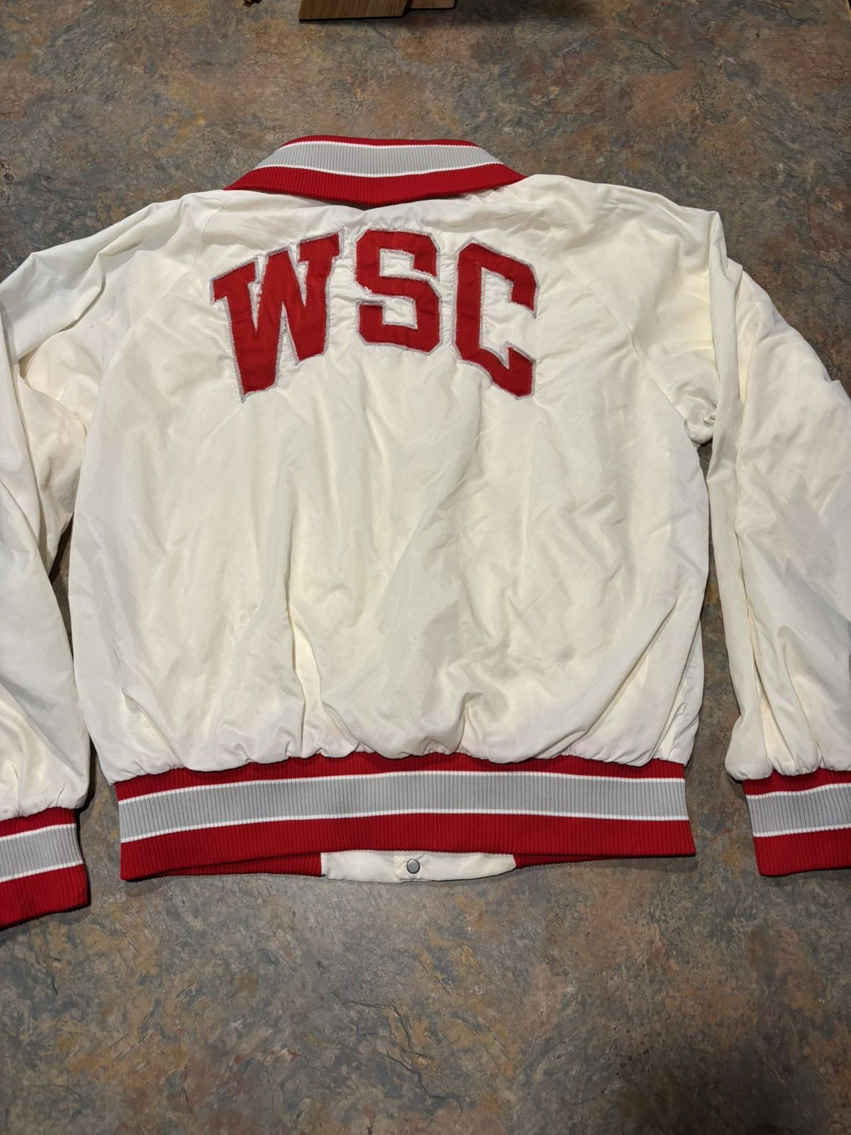 Champion Vintage Champion Made In USA University Of Wisconsin Jacket Size US M / EU 48-50 / 2 - 1 Thumbnail