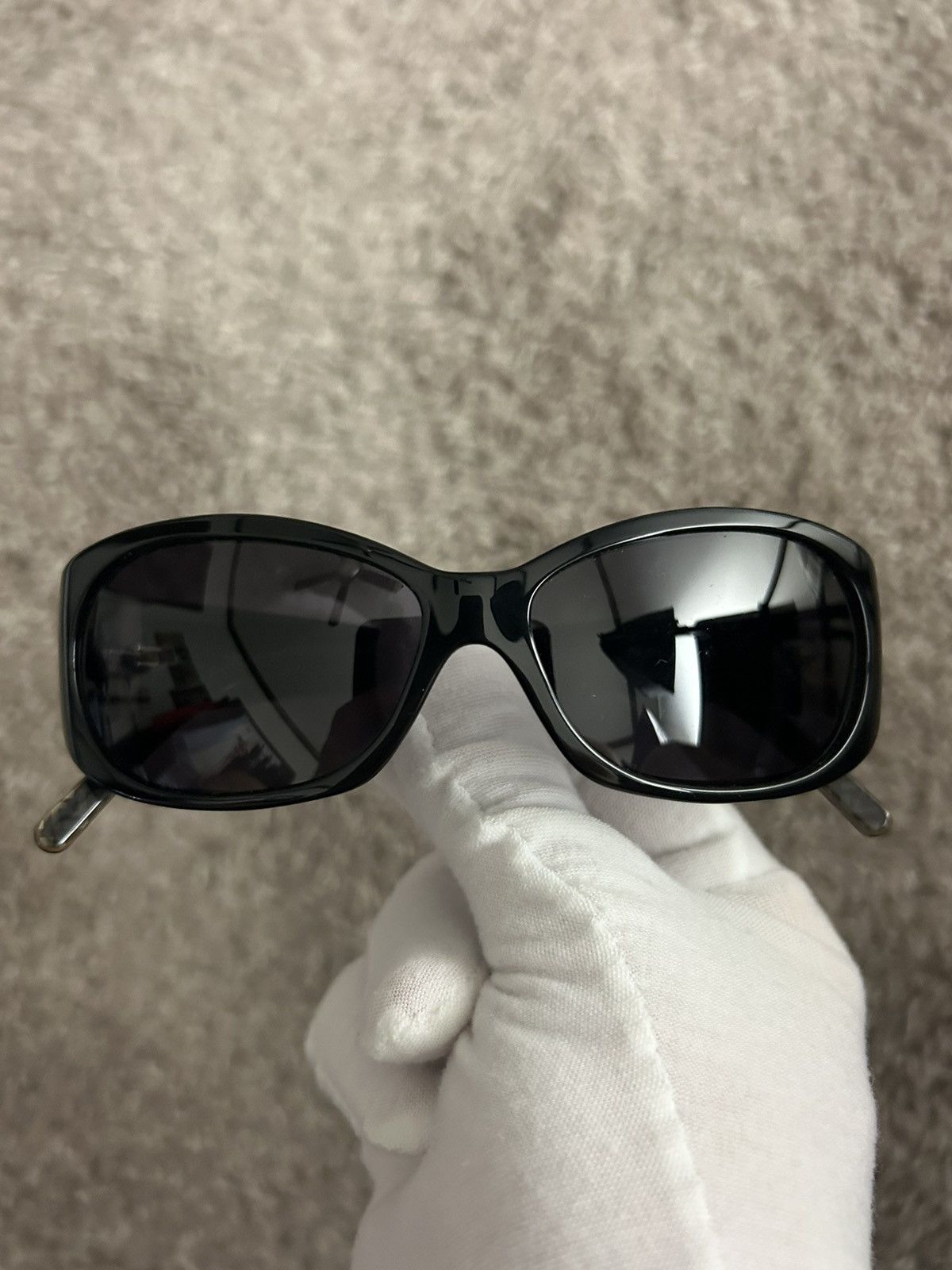 Fendi Fendi FS 303 Logo Sunglasses Size ONE SIZE - 4 Thumbnail