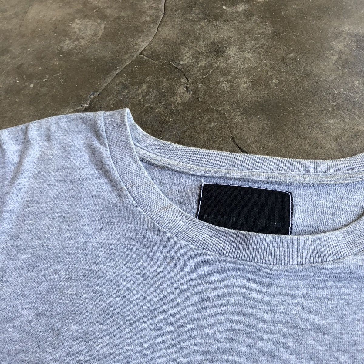 Number (N)ine Vintage Number (N)ine Spell Out Box Logo T-shirt Grey Size US L / EU 52-54 / 3 - 10 Thumbnail