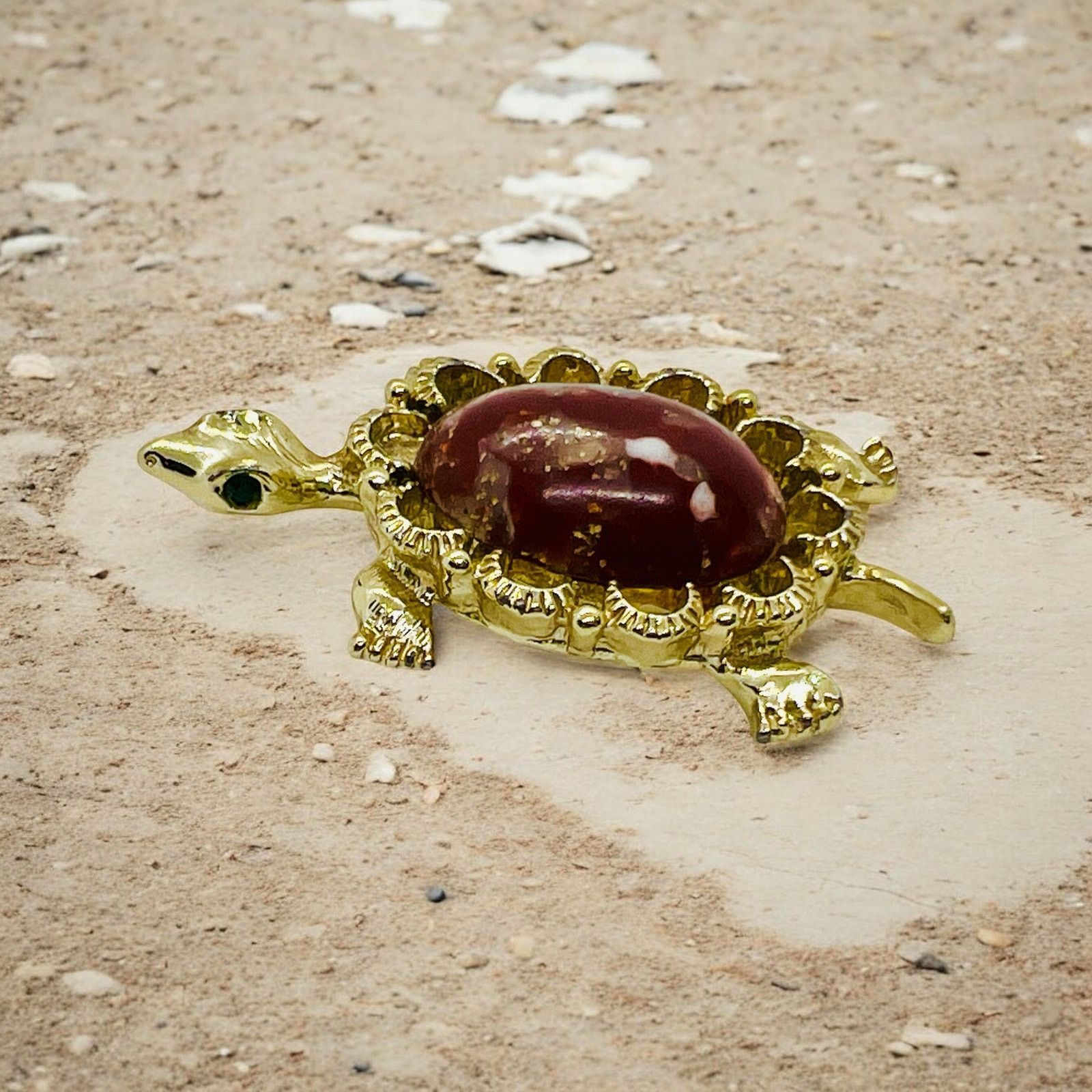Vintage Turtle Brooch-Thermoset Faux Jasper-Gold Tone-Green Size ONE SIZE - 2 Thumbnail