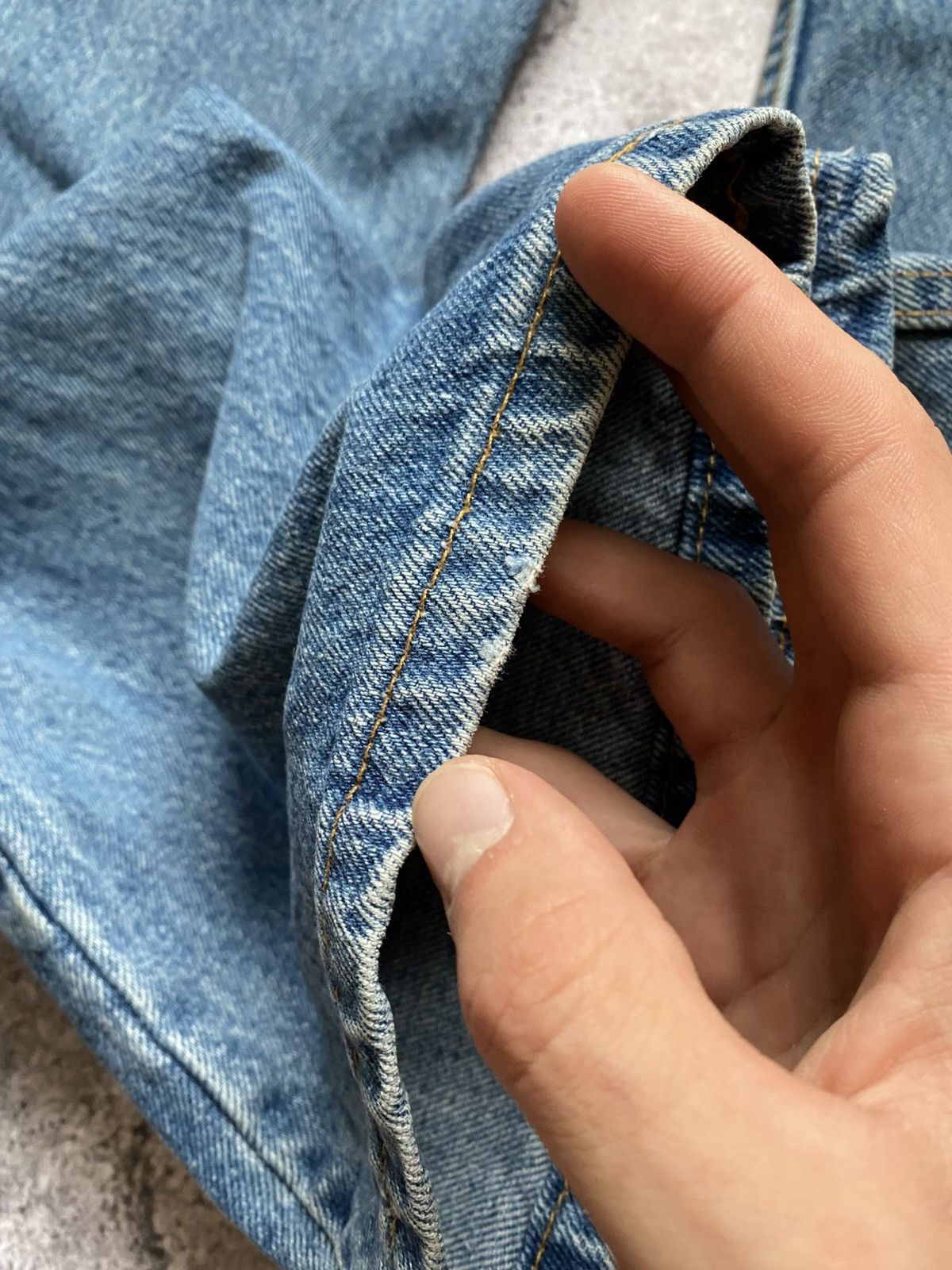 Levi's × Vintage Vintage Levi’s Made in USA 505 Denim Washed Jeans Size 38 Size US 38 / EU 54 - 13 Thumbnail