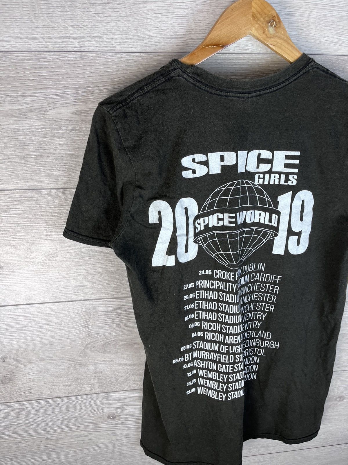 Japanese Brand Mens t-shirt Spice Girls 2019 size S Size US S / EU 44-46 / 1 - 4 Thumbnail