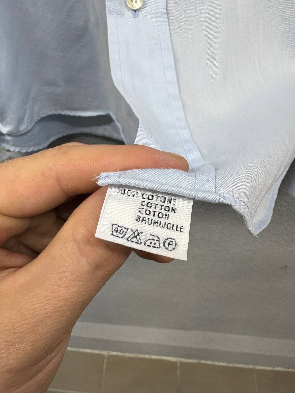 Balenciaga Balenciaga mens shirt size 43 / L - XL Size US L / EU 52-54 / 3 - 8 Thumbnail