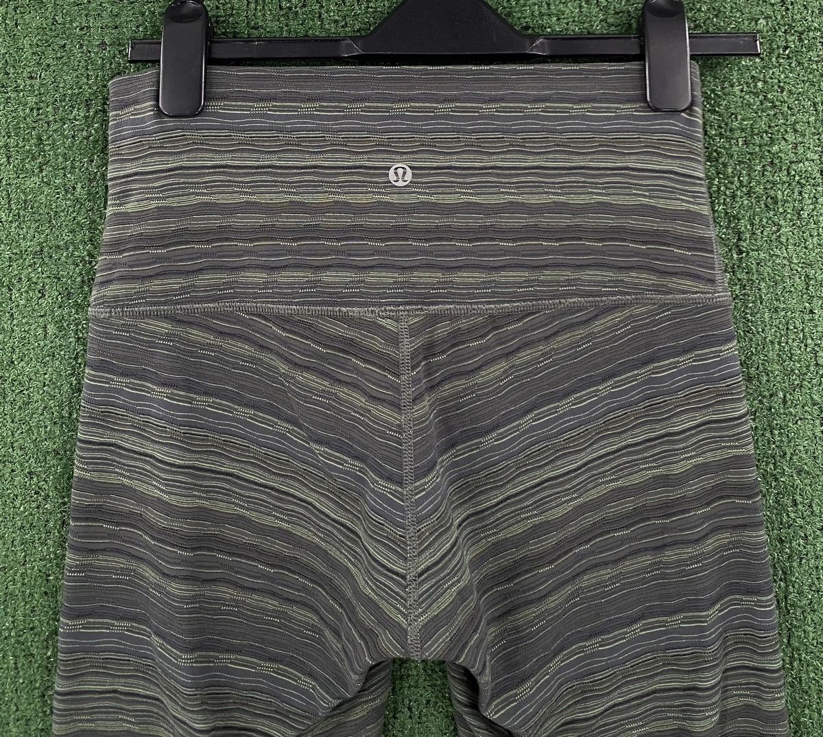Lululemon Lululemon Wunder Under Dark Slate Fatigue Green Leggings 8 Size 30" / US 8 / IT 44 - 6 Thumbnail