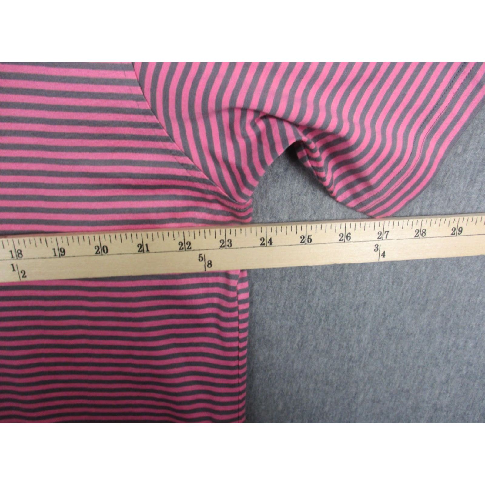 Peter Millar Peter Millar Polo Shirt Mens L Pink Gray Striped 100% Cotton Golf Collared Shirt Size US L / EU 52-54 / 3 - 7 Thumbnail
