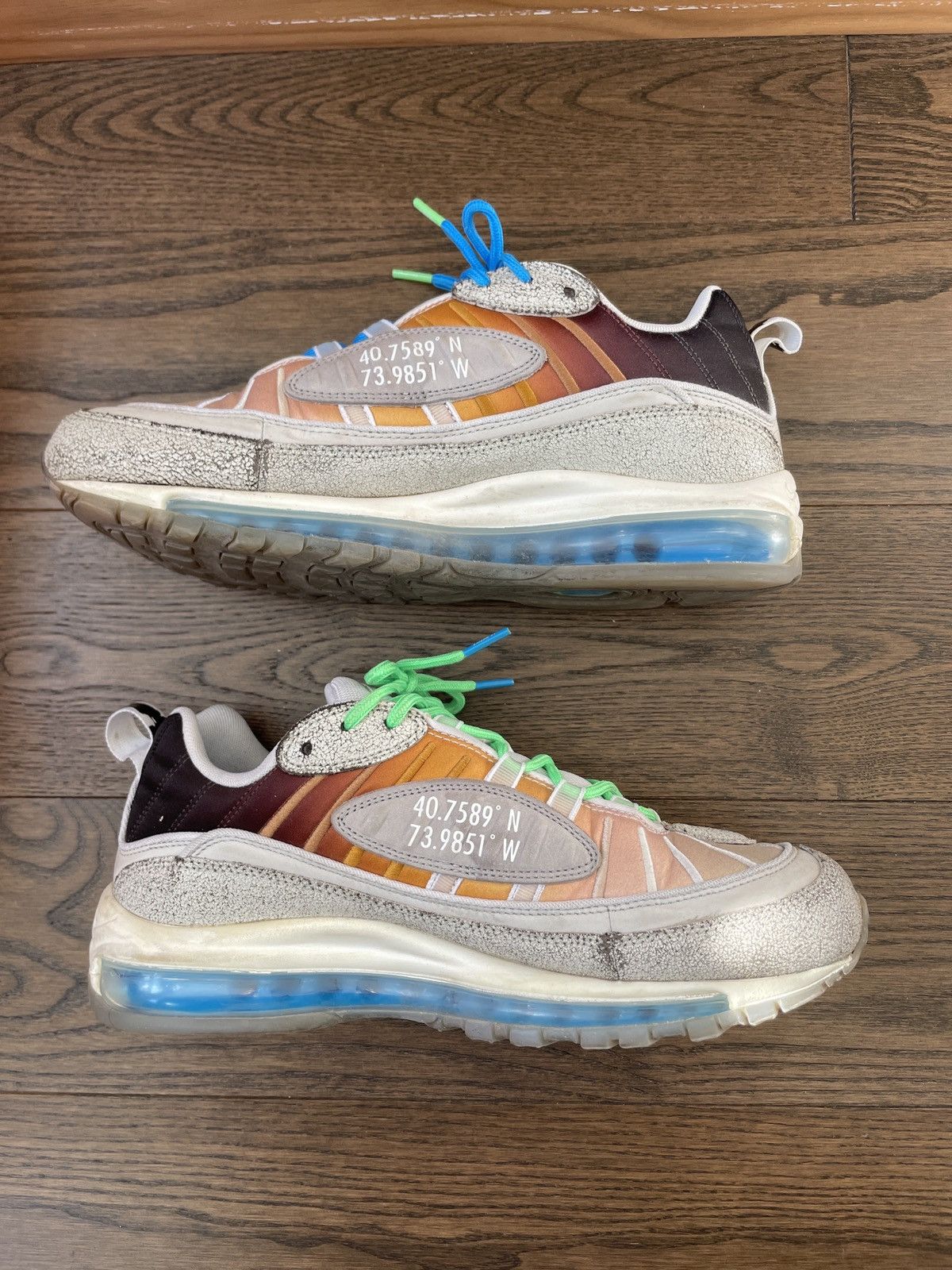 Nike Nike Air Max 98 On Air NYC La Mezcla Size US 9 / EU 42 - 3 Thumbnail