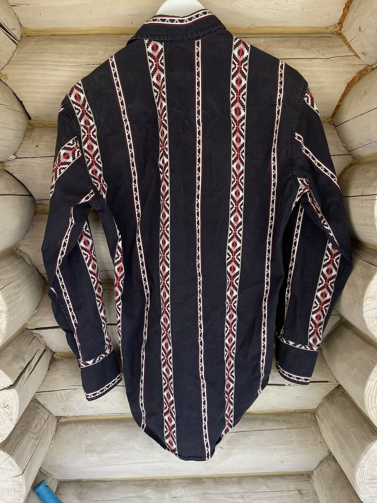 Cowboy Equipment × Vintage × Wrangler Wrangler Western Shirt Vintage azteck striped cowboy shirt Size US S / EU 44-46 / 1 - 16 Thumbnail