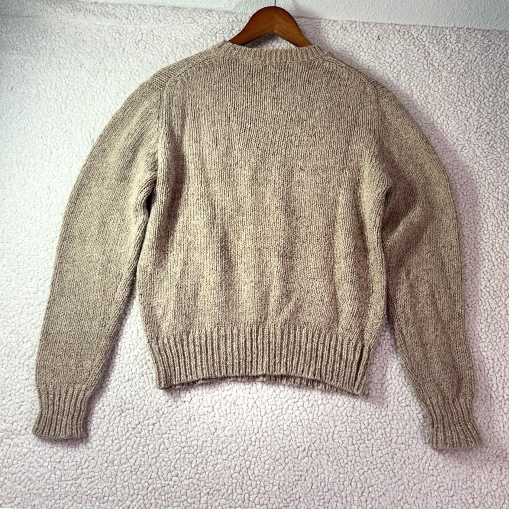 Vintage VINTAGE Cellini Cable Knit Sweater Angora Silk Blend Hong Kong Large Tan Unisex Adults L Pullover Mens Womens Size L / US 10 / IT 46 - 4 Thumbnail