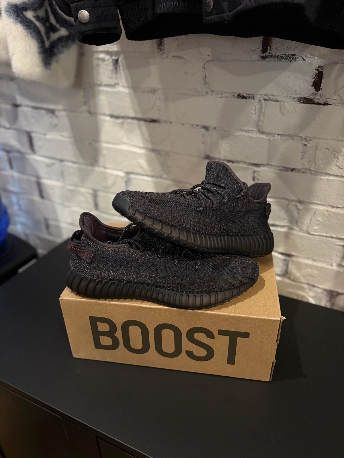 Yeezy Yeezy 350 Boost V2 Static Black Reflective DS OG Size 11 Size US 11 / EU 44 - 1 Thumbnail