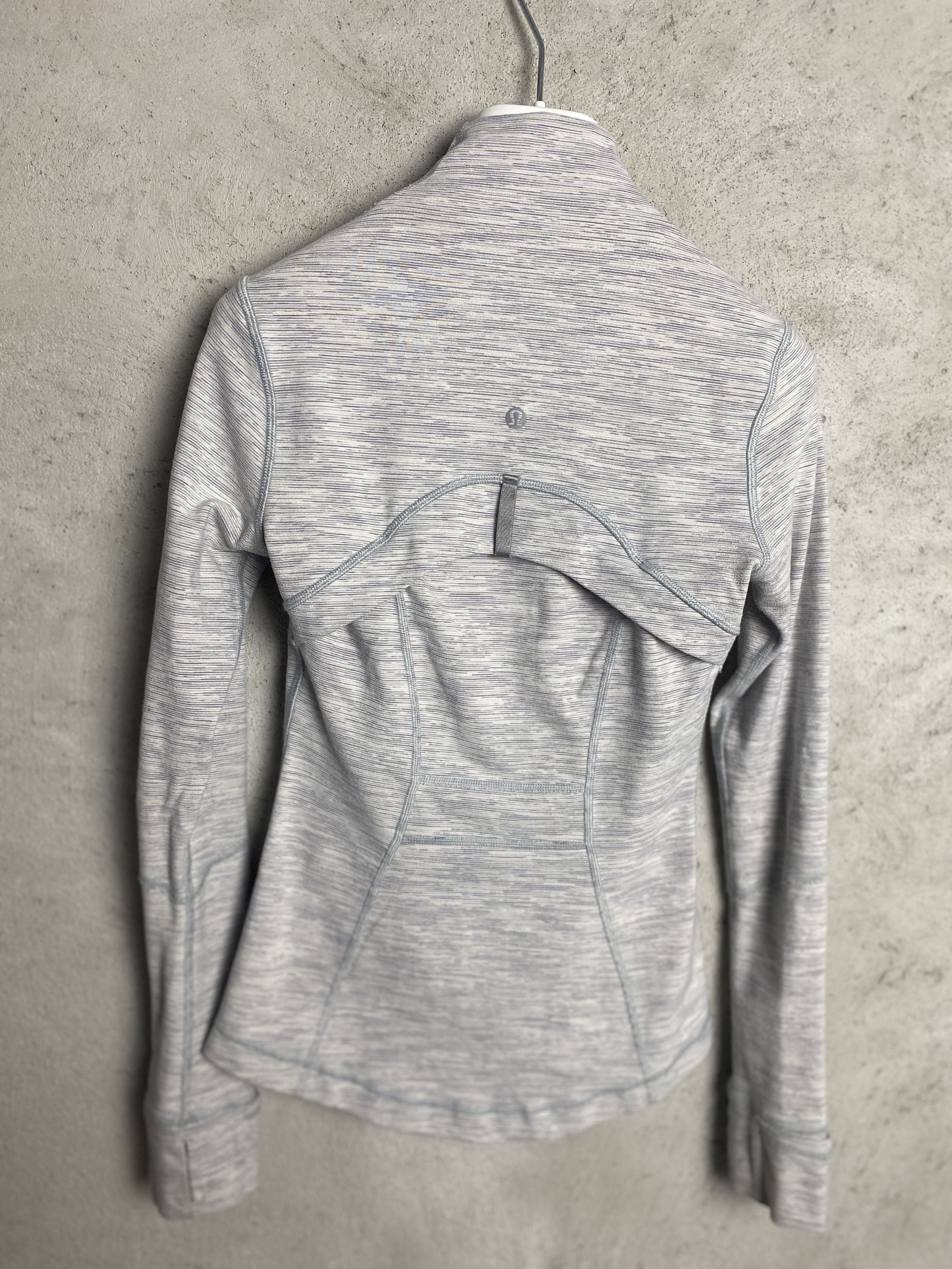 Lululemon Lululemon define jacket gym pilates yoga pilates run Size XS / US 0-2 / IT 36-38 - 2 Thumbnail