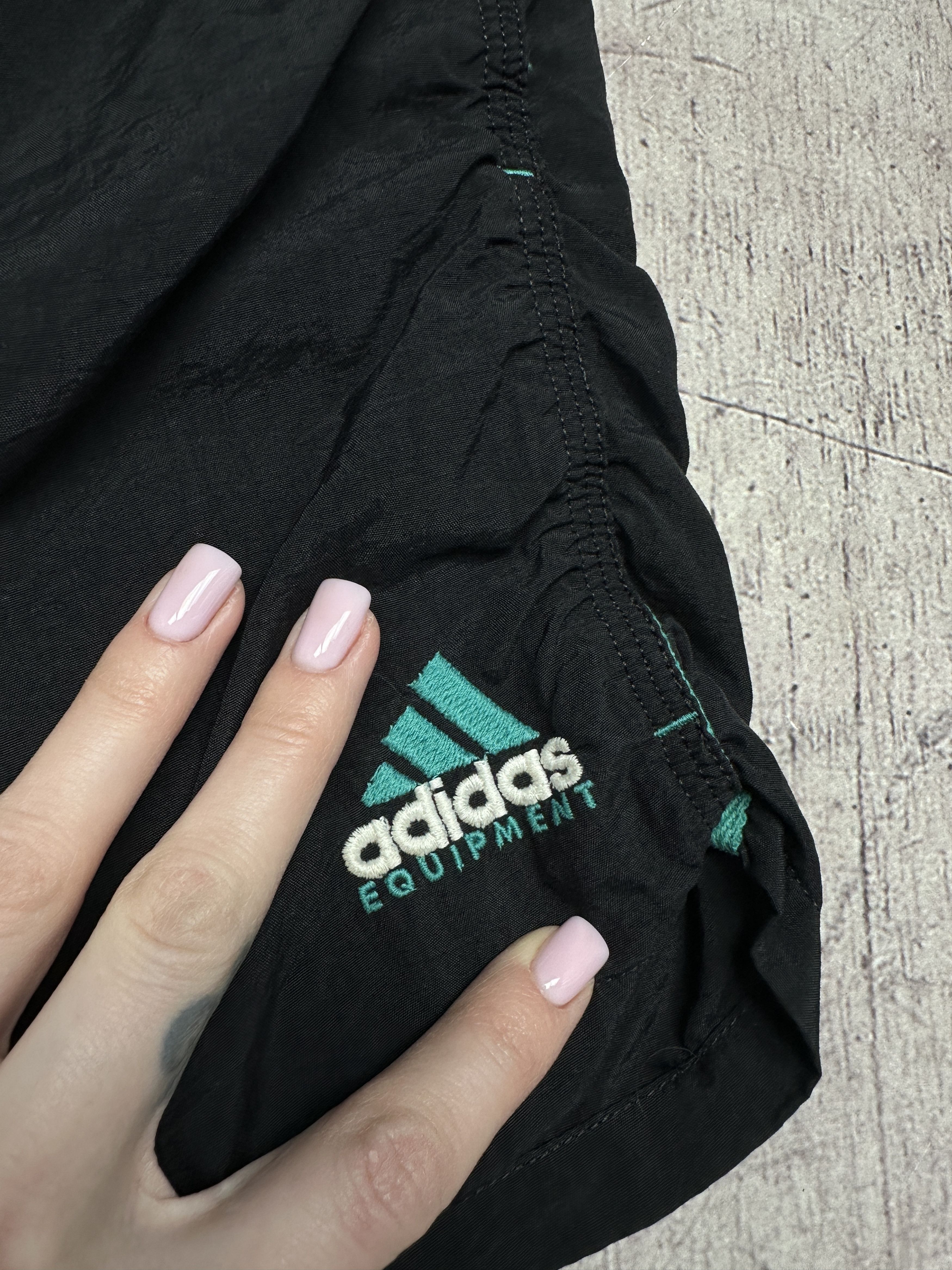 Adidas Adidas Equipment 90s Vintage Mens Nylon Shorts Size US 34 / EU 50 - 3 Thumbnail