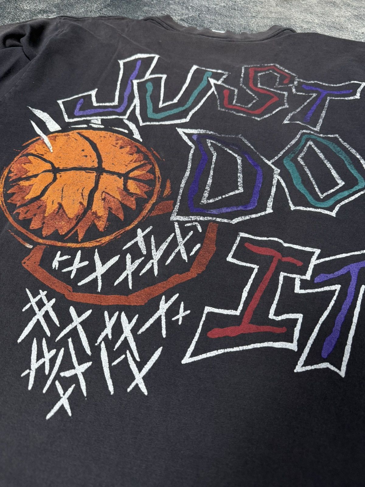 Nike Vintage Nike BasketBall Tee Size US M / EU 48-50 / 2 - 3 Thumbnail