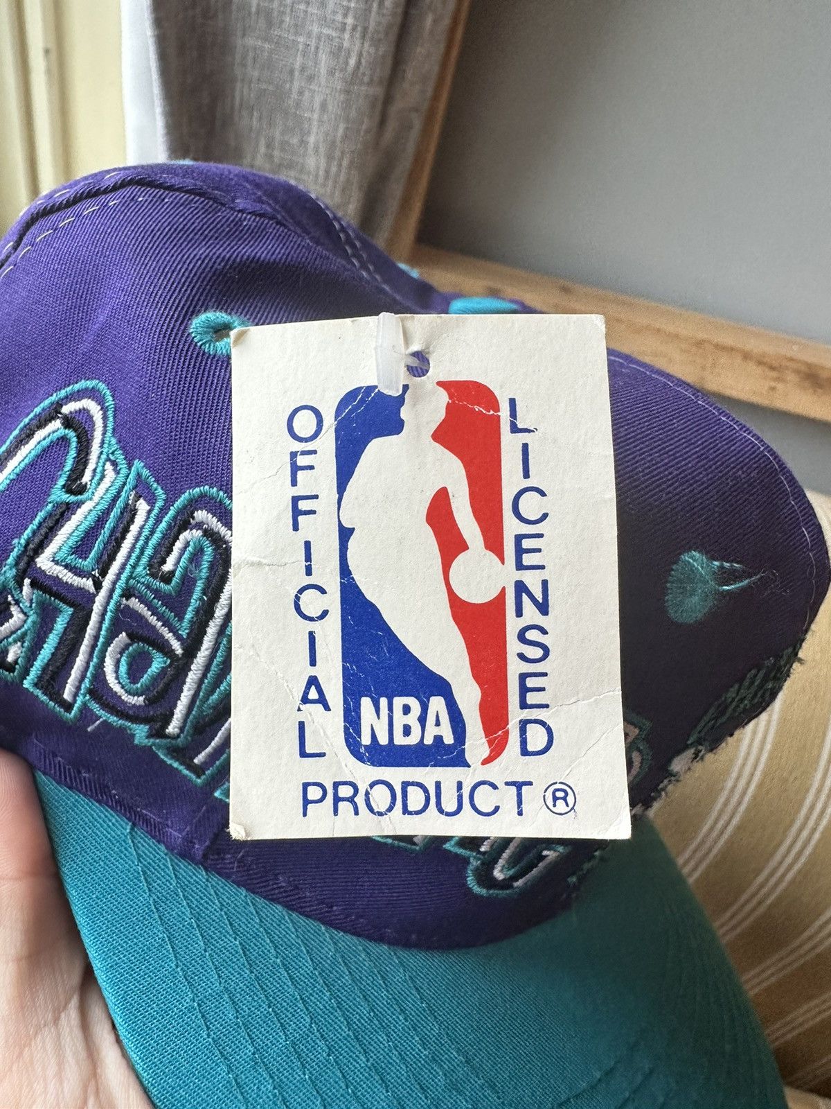 NBA × Vintage Vintage Charlotte Hornets Graffiti Snapback Hat Size ONE SIZE - 3 Thumbnail