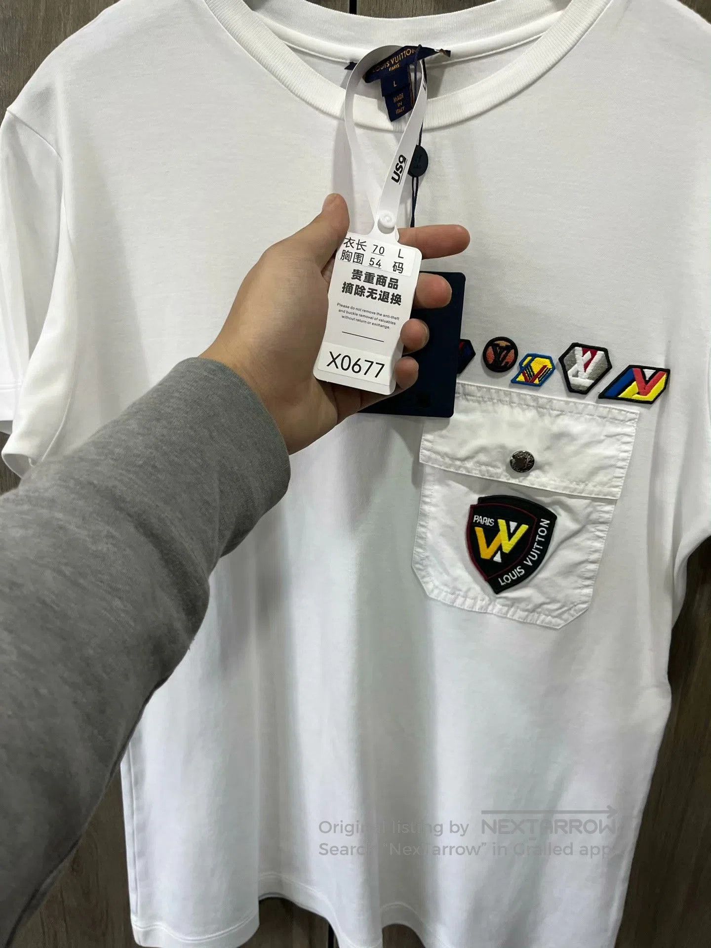 Louis Vuitton Louis Vuitton White Badge Pocket Embroidered Shirt. Size US L / EU 52-54 / 3 - 6 Thumbnail