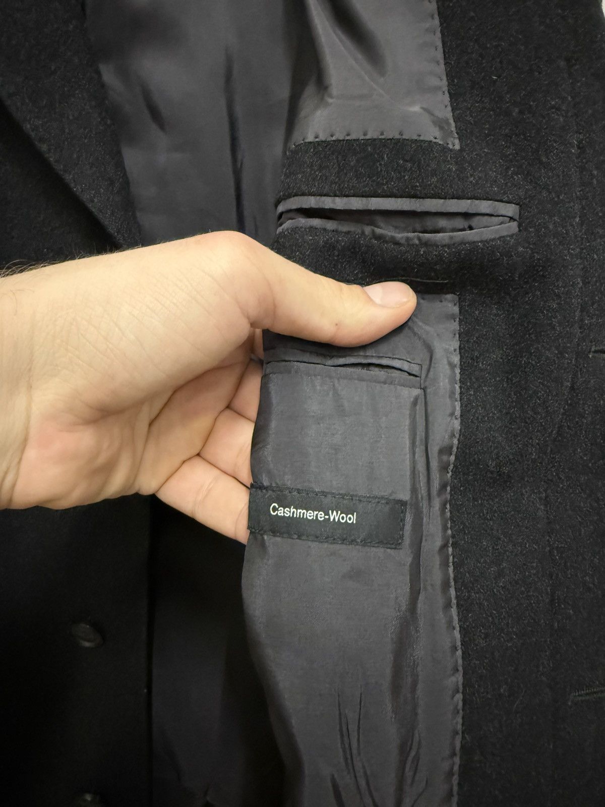 Hugo Boss Vintage Hugo Boss Wool Cashmere Black Coat Size US M / EU 48-50 / 2 - 12 Thumbnail