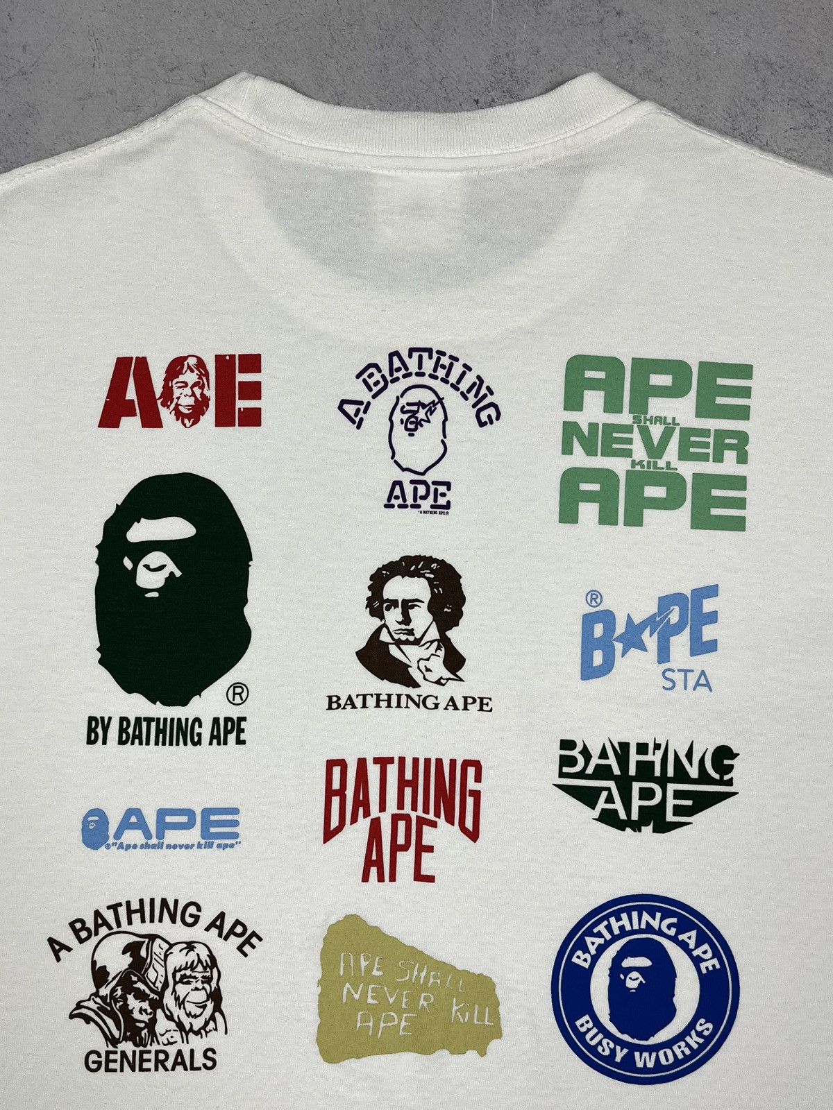 Bape A Bathing Ape Classic Logo T Shirt Size US M / EU 48-50 / 2 - 7 Thumbnail