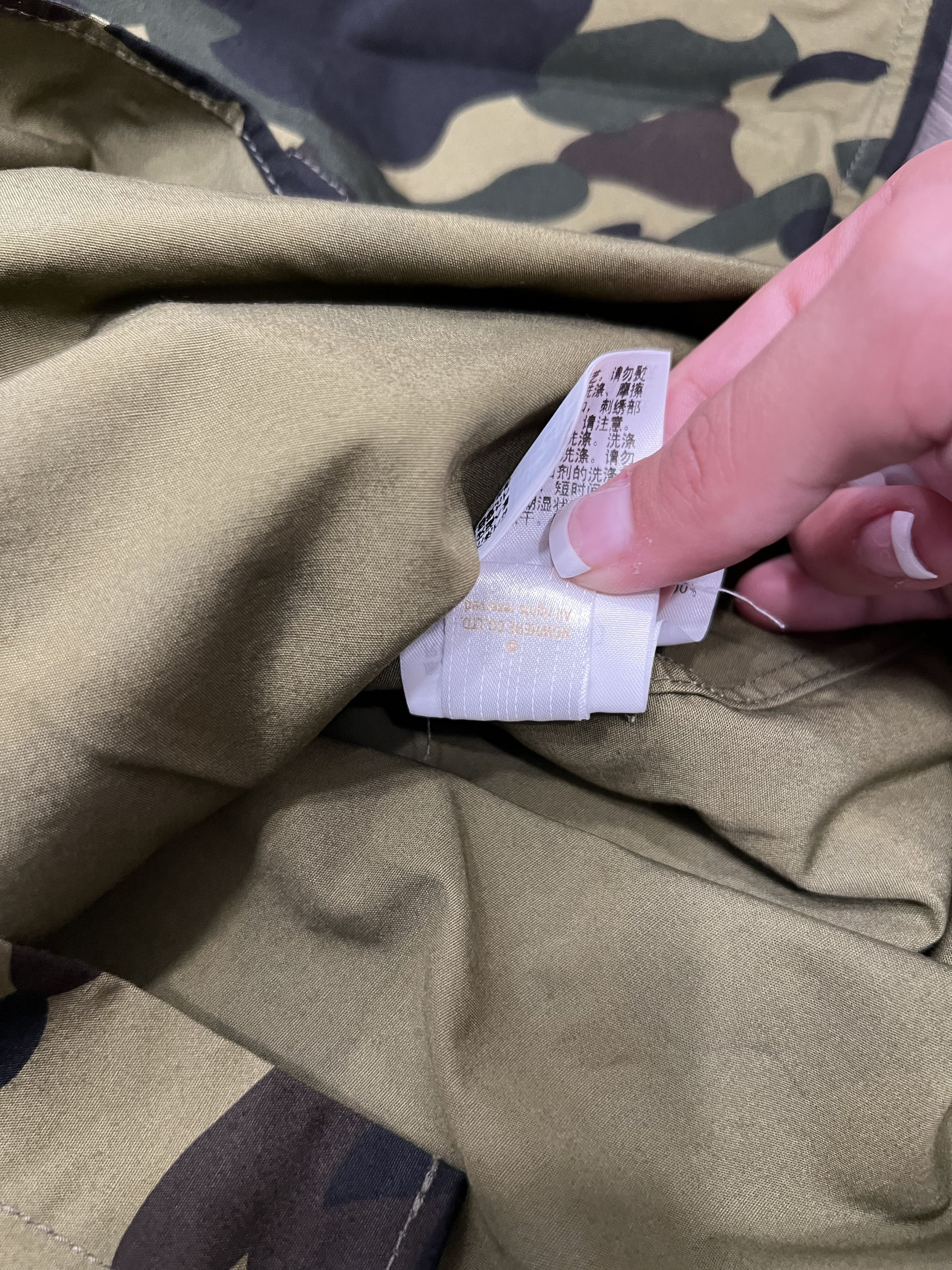 Bape Bape 1st camo BD L/S Button Up Tee Sz L New Size US L / EU 52-54 / 3 - 10 Thumbnail