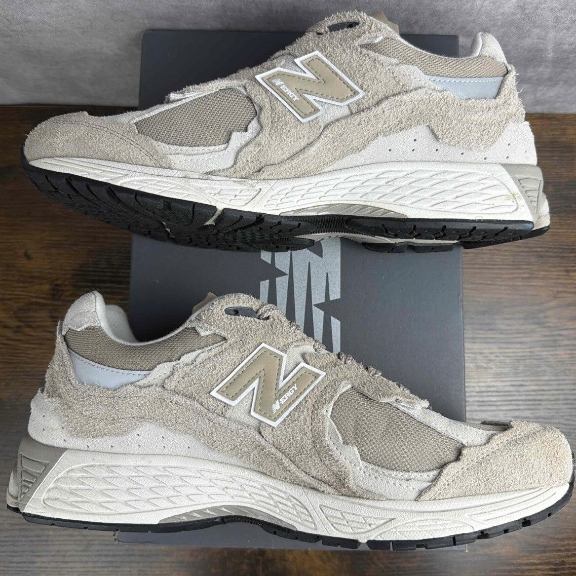 New Balance New Balance 2002R Protection Pack Driftwood Brown M2002RDL Size US 13 / EU 46 - 4 Thumbnail