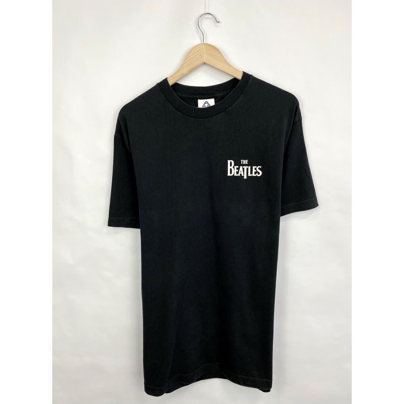Apple VINTAGE The Beatles Apple rare retro r-shirt Nike Size US L / EU 52-54 / 3 - 6 Thumbnail