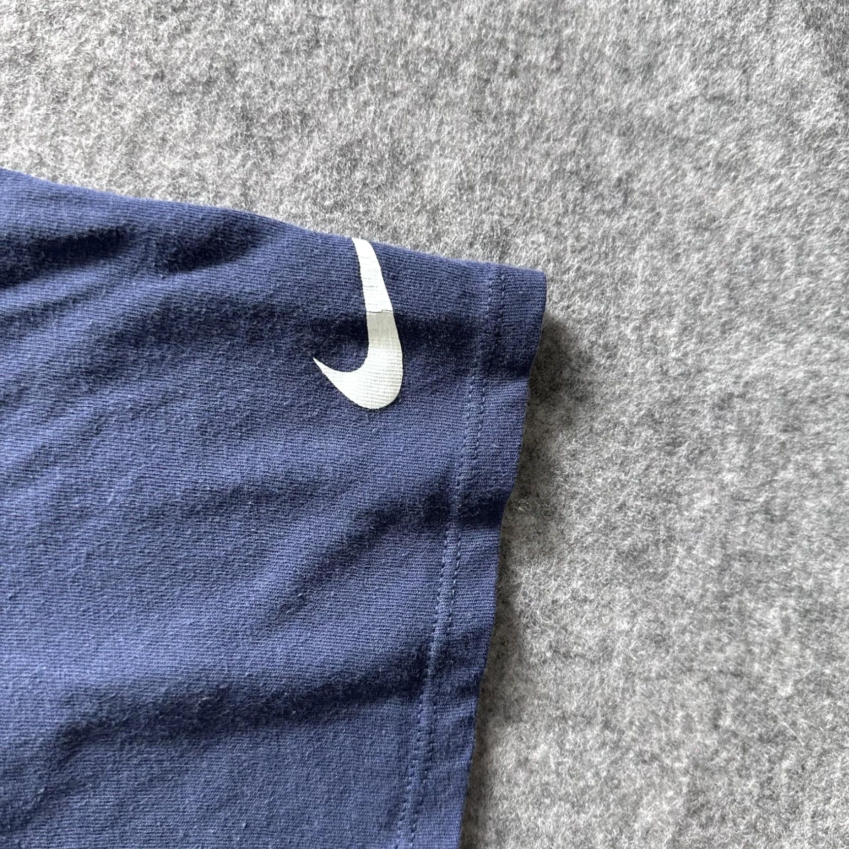 Nike Nike Shirt Mens Medium Blue Patriots NFL Graphic Tee Dri-Fit Tagless Crew Neck Short Sleeve Nike Swoosh Logo 12 Size US M / EU 48-50 / 2 - 4 Thumbnail