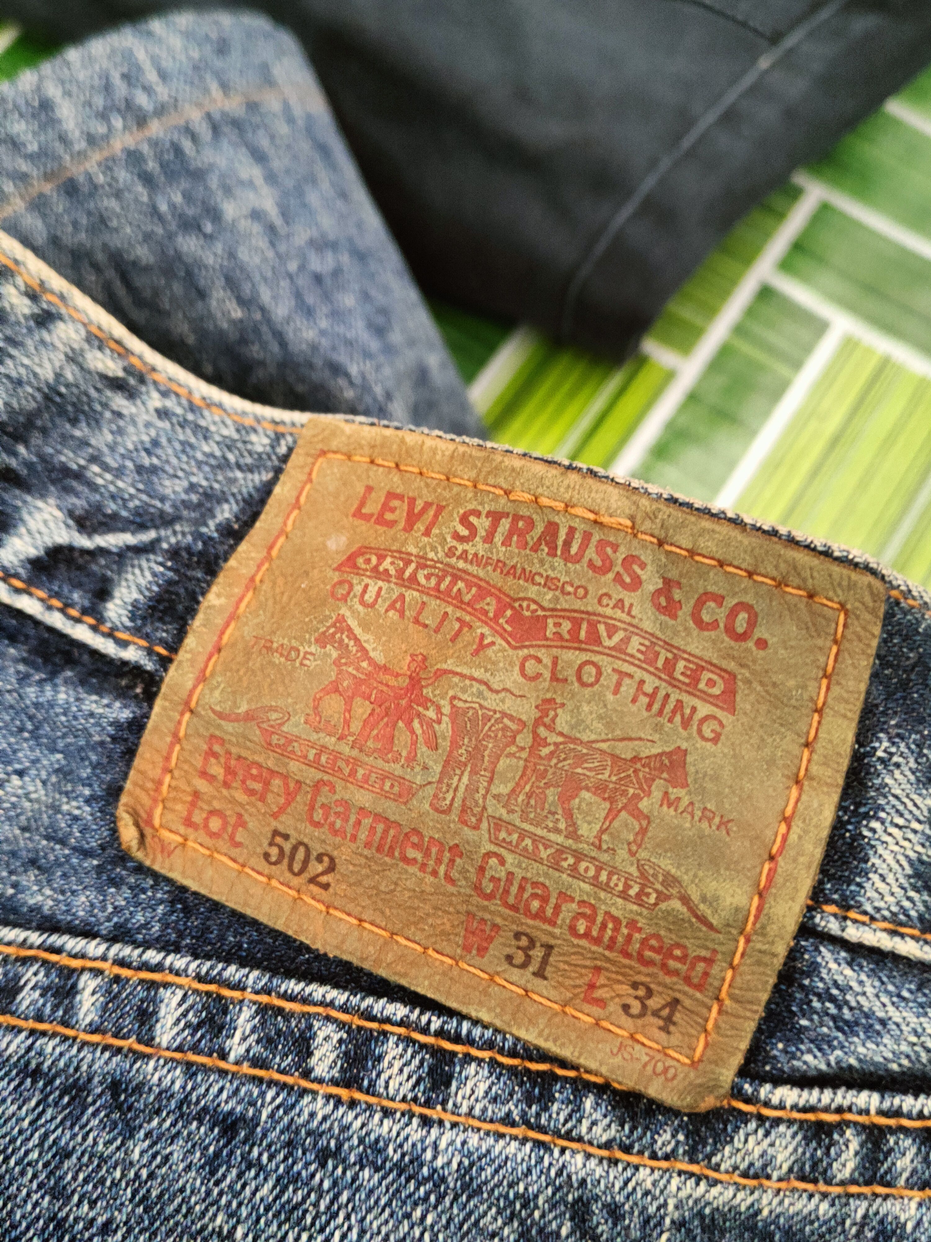 Levi's 502 Levi's Dark Blue Distressed Ripped Jeans #S2826 Size US 30 / EU 46 - 14 Thumbnail