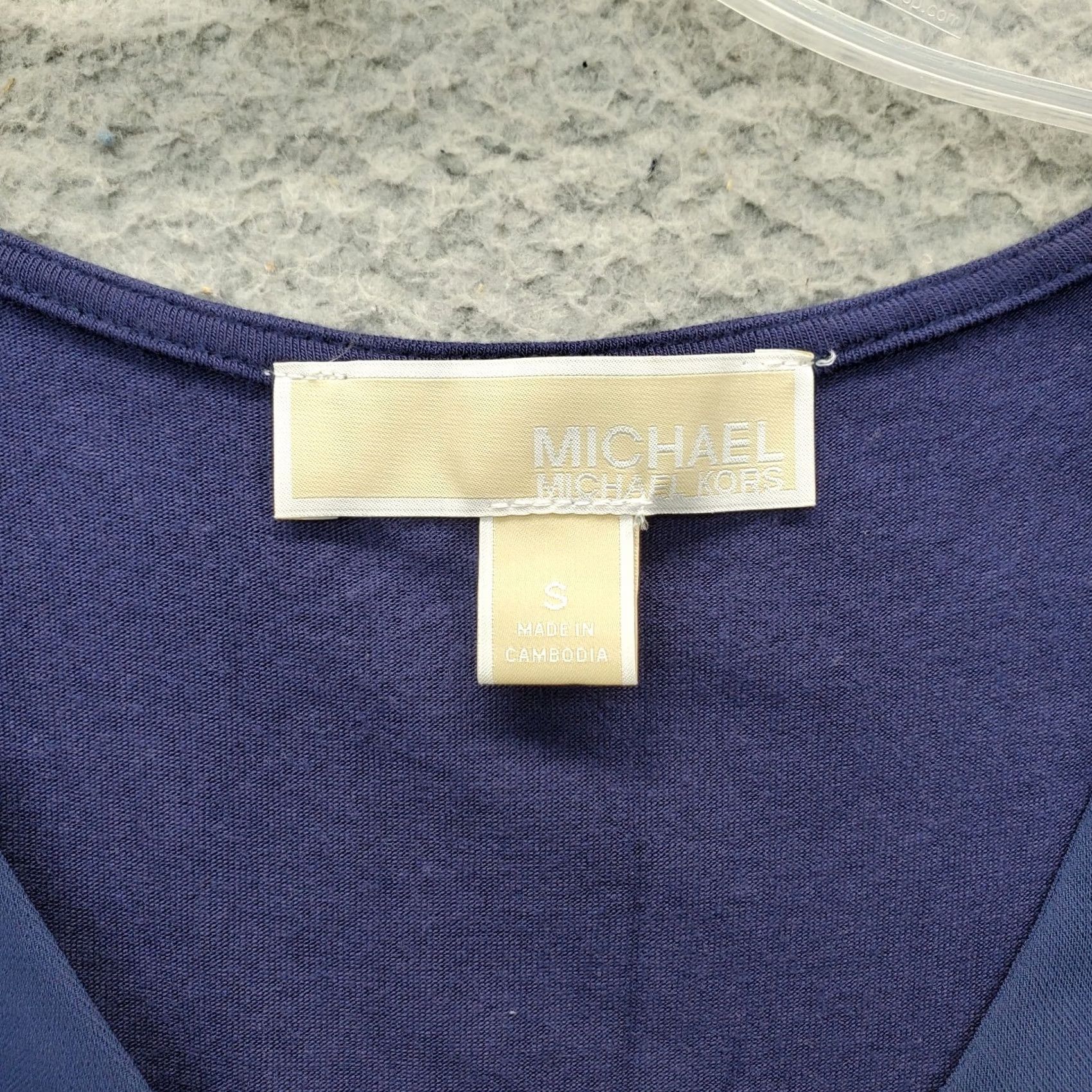 Michael Kors Michael Kors Blouse Womens S Navy Stretch Sleeveless Deep V Neck Long 26.5 Length Capsule Tunic Shirt Size S / US 4 / IT 40 - 7 Thumbnail
