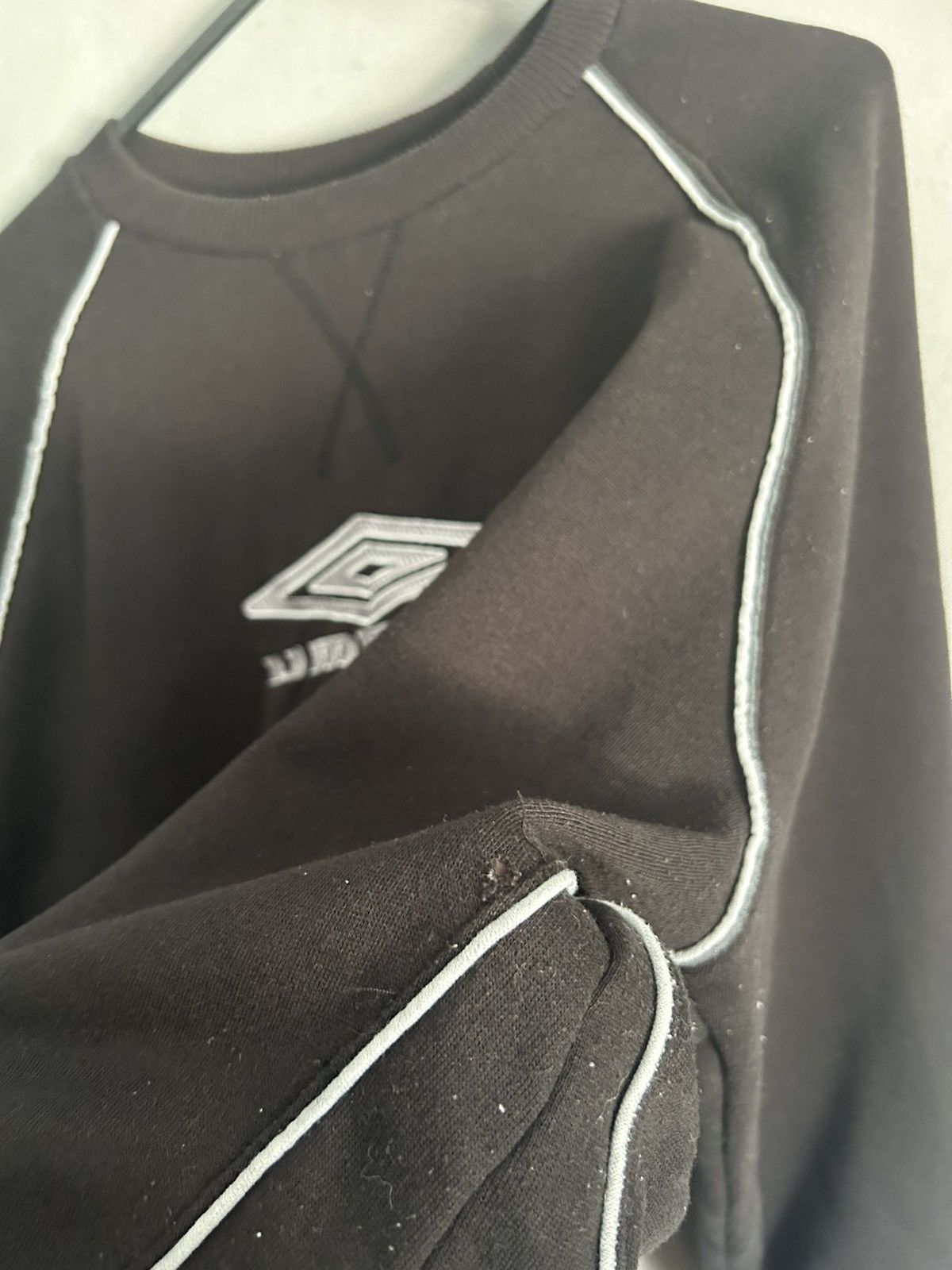 Umbro × Vintage Vintage Umbro big logo sweatshirt Size US XL / EU 56 / 4 - 4 Thumbnail