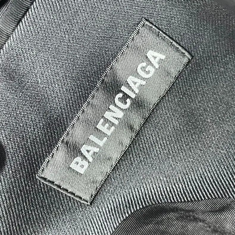 Balenciaga Balenciaga Blazer Size XS / US 0-2 / IT 36-38 - 4 Thumbnail