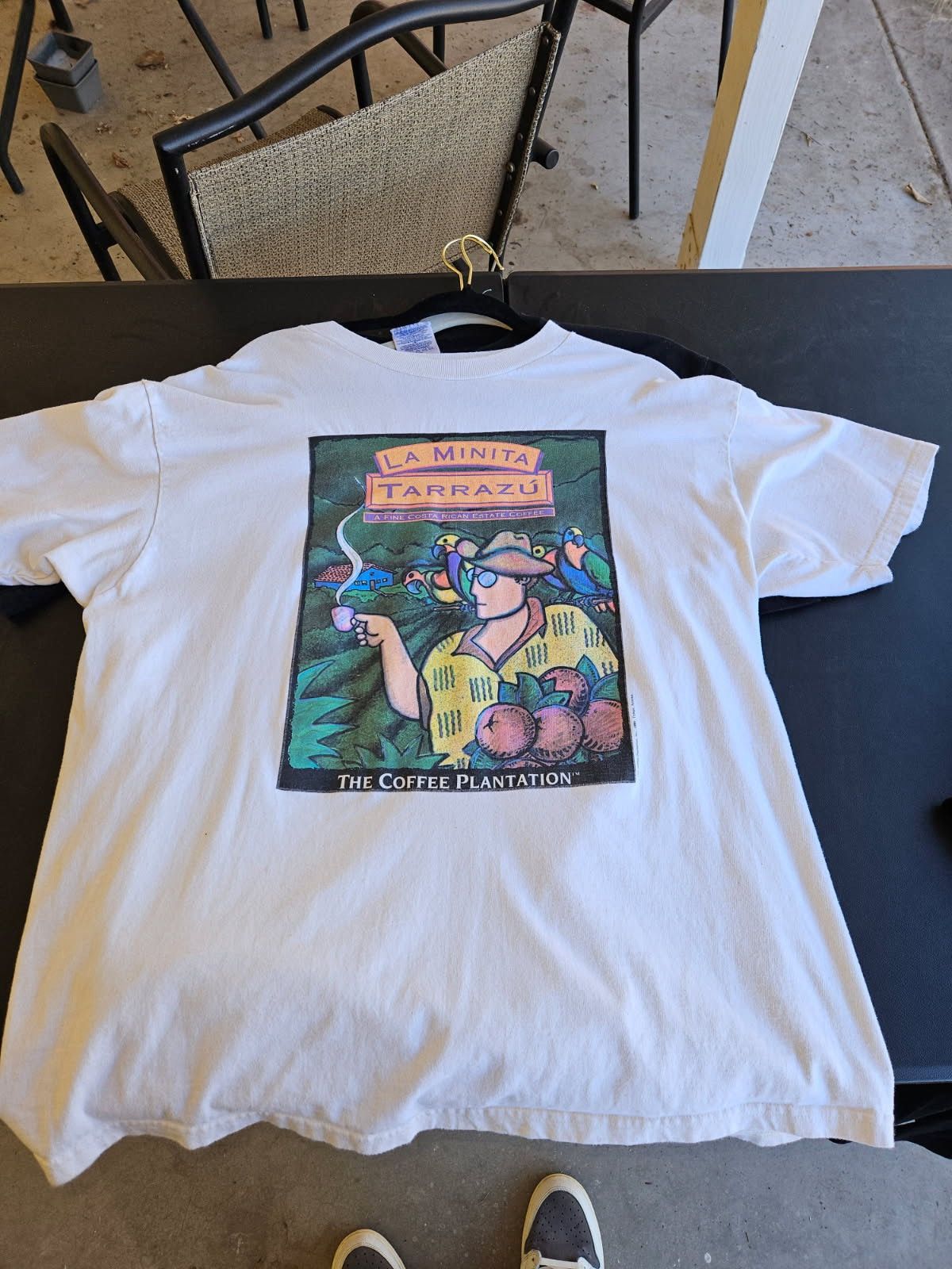 Hanes La Minita Tarrazú Coffee Plantation Tee Size US XL / EU 56 / 4 - 1 Thumbnail