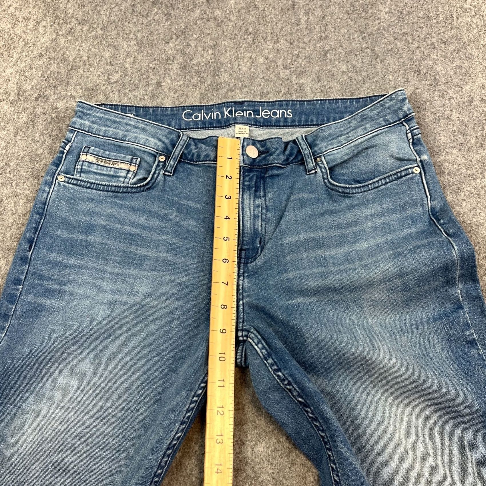 Calvin Klein Calvin Klein Jeans Straight 32 32 Mid Wash Blue Denim 5-Pocket Design Mens Modern Regular Blue Size US 32 / EU 48 - 5 Thumbnail