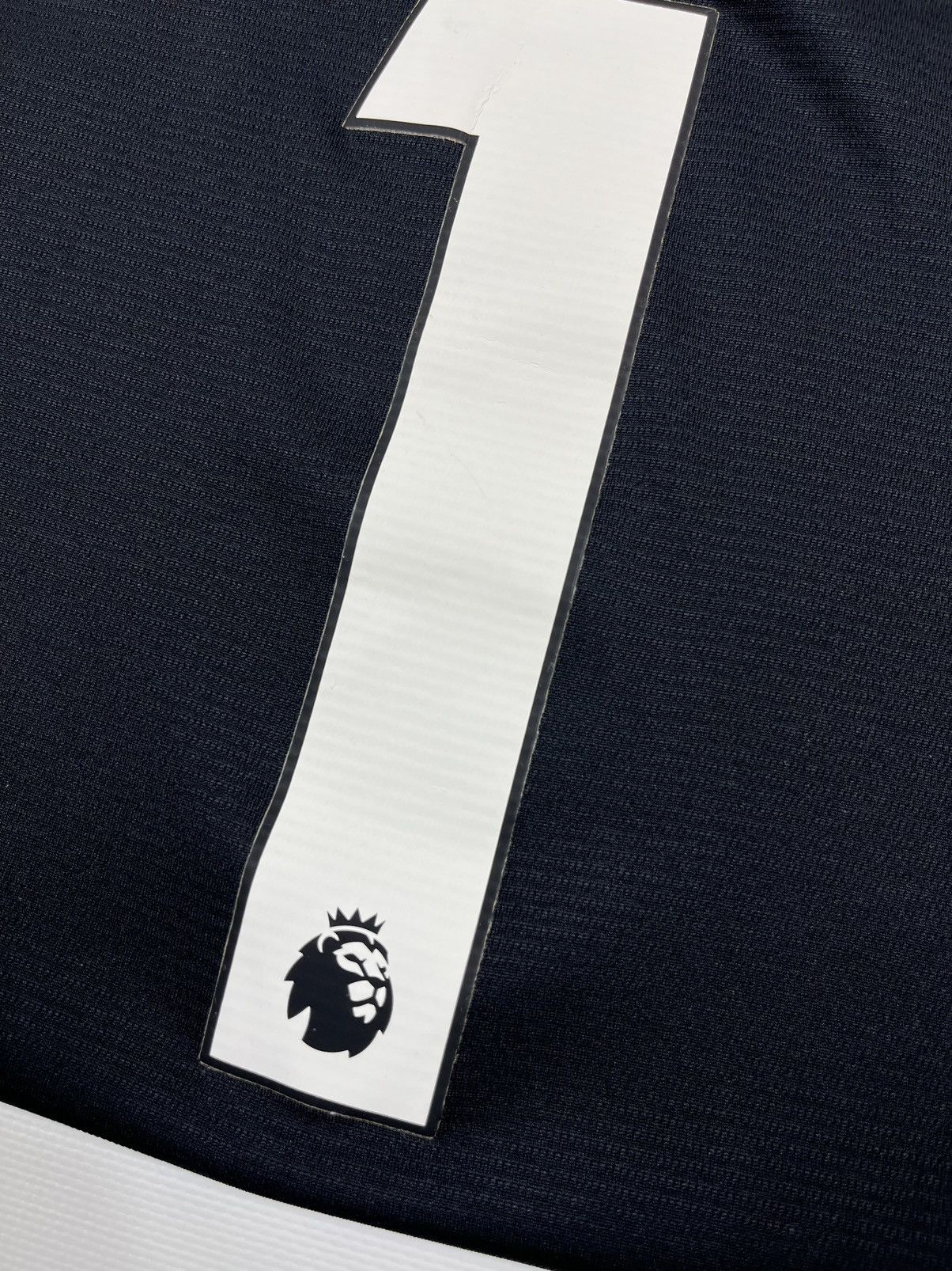 New Balance New Balance Liverpool FC 2017-18 Goalkeeper Jersey Karius #1 Size US M / EU 48-50 / 2 - 21 Thumbnail