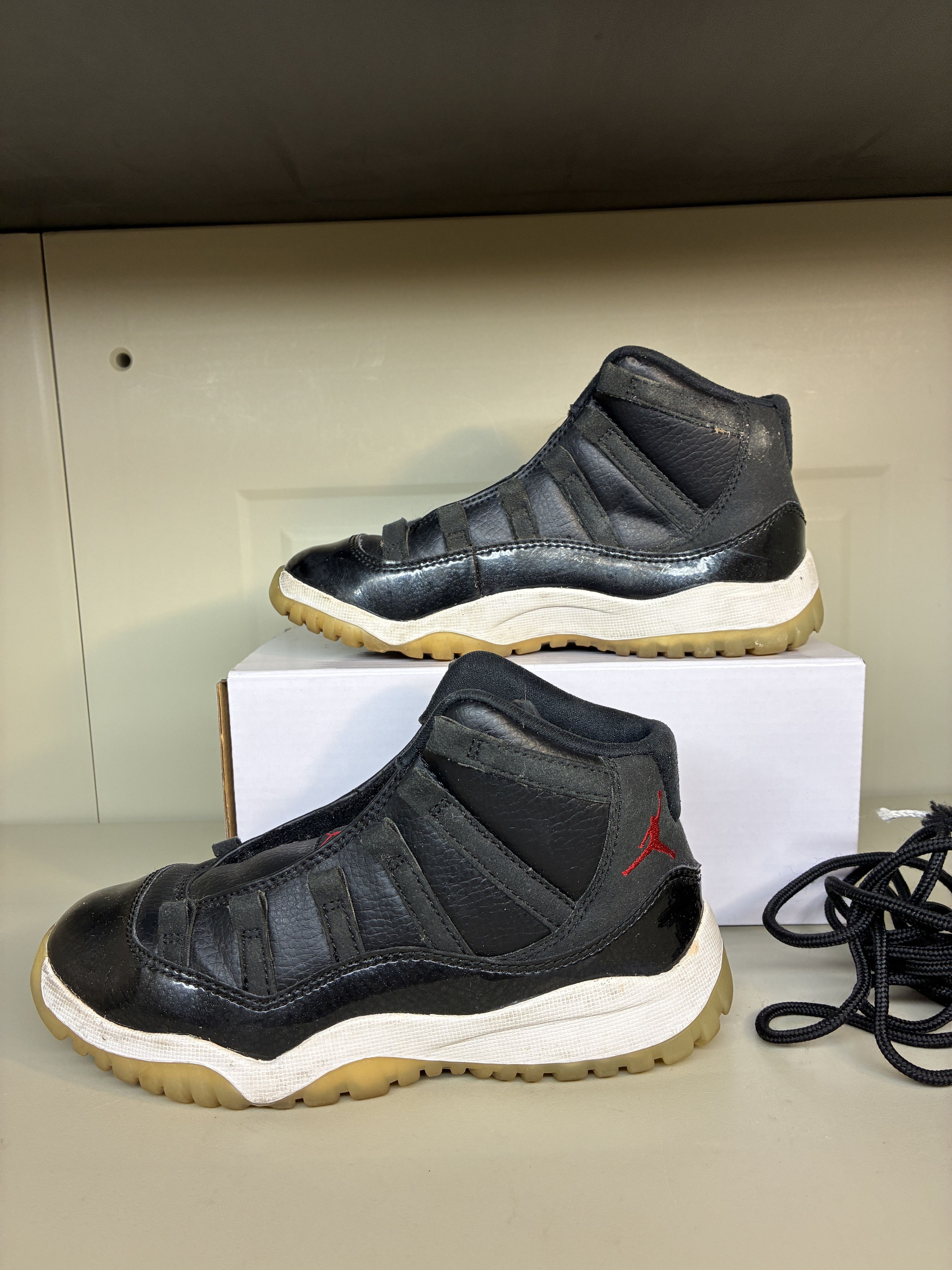 Nike AIR JORDAN 11 Retro BP 13C 378039-002 KIDS 13C No Box Size US 13 / EU 46 - 2 Thumbnail