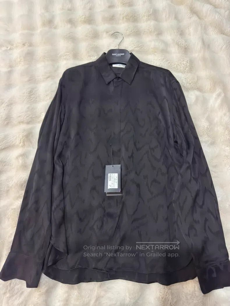 Saint Laurent Paris Saint Laurent Paris Silk shirt with subtle patterns Size XS / US 0-2 / IT 36-38 - 1 Thumbnail