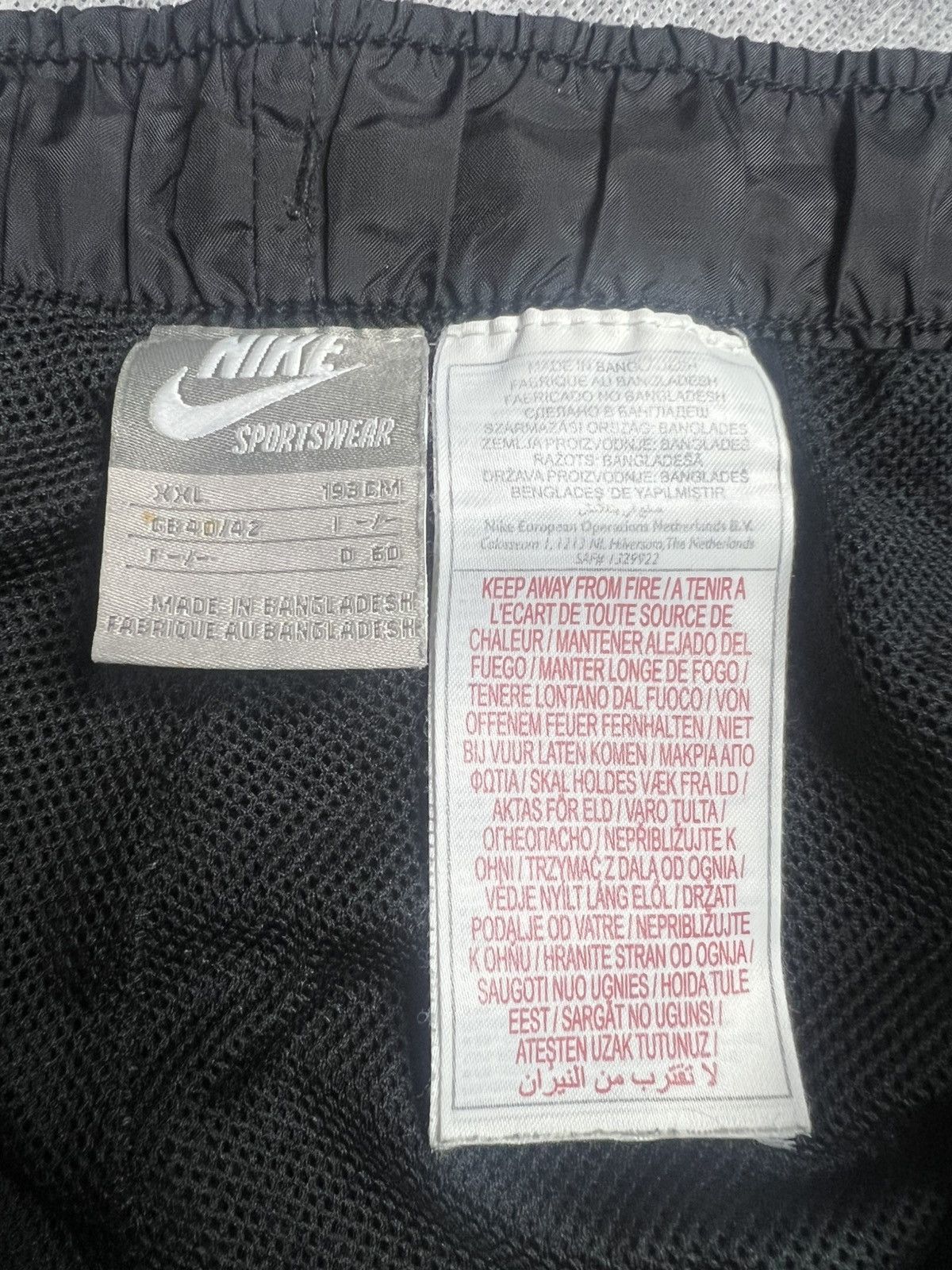 Nike Vintage Y2K Nike Nylon Pants Size US 40 / EU 56 - 7 Thumbnail