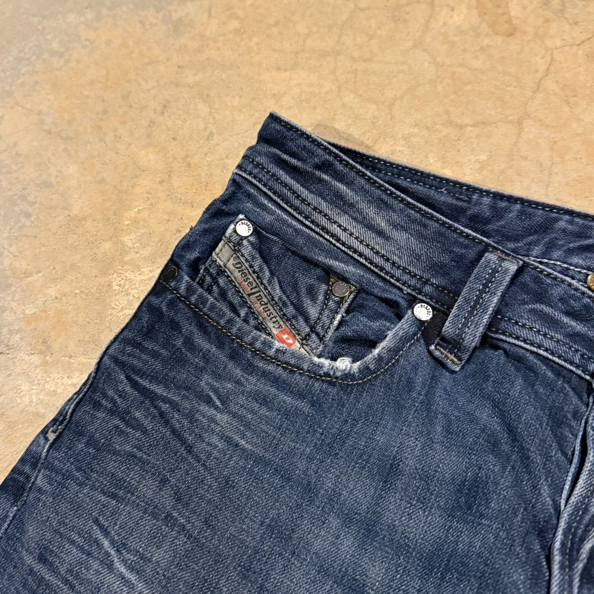Diesel Vtg Diesel Larkee Faded Distressed Straight Leg Jeans Y2K Size US 28 / EU 44 - 5 Thumbnail