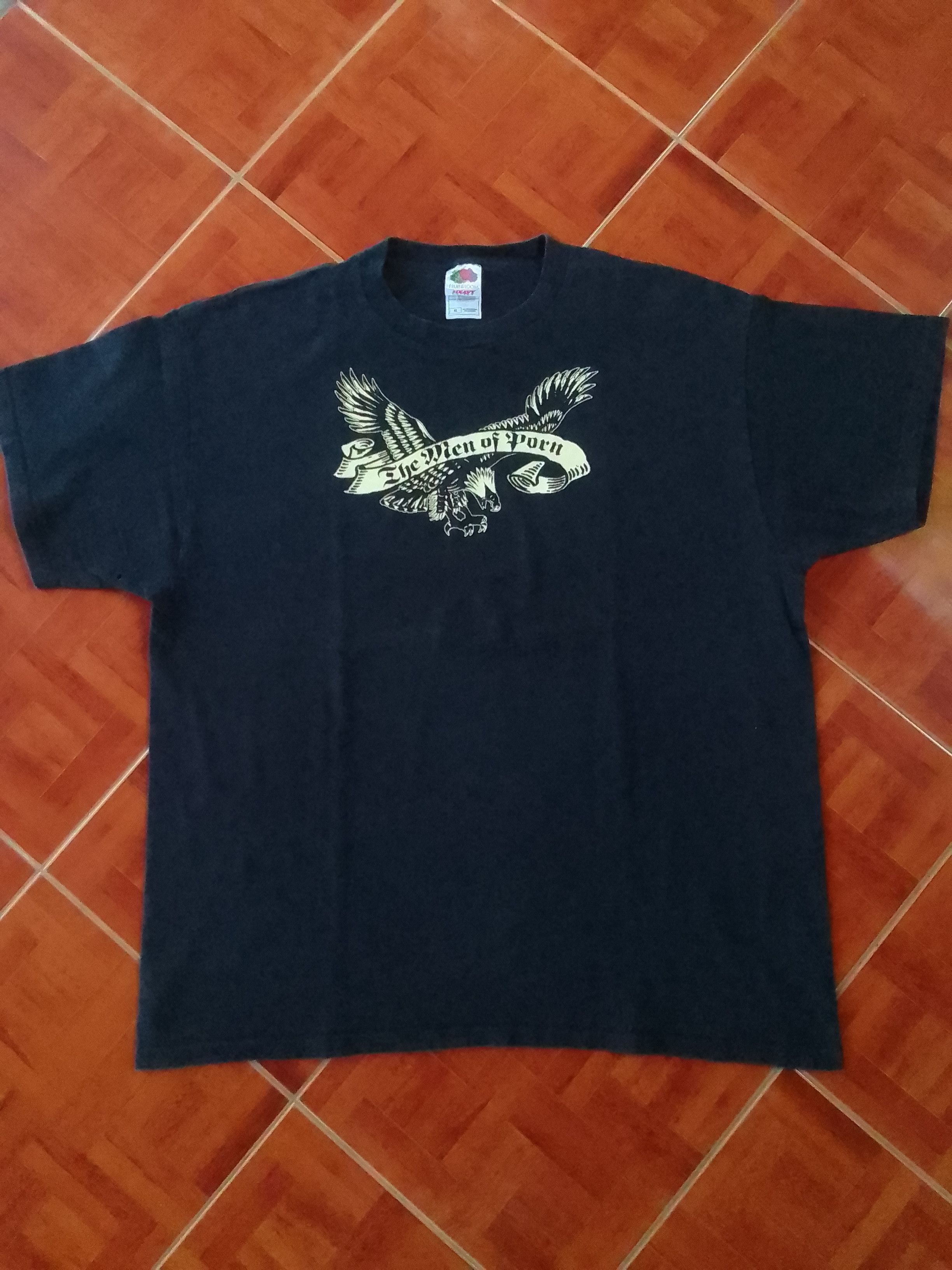 Band Tees × Vintage The Men Of Porn Vintage Stoner Band Tshirt Size US XL / EU 56 / 4 - 1 Thumbnail