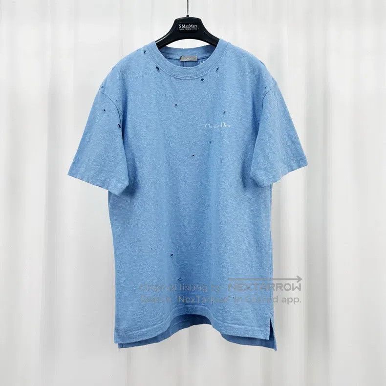Dior Dior Short sleeves with holes and letters printed Size US XS / EU 42 / 0 - 1 Thumbnail