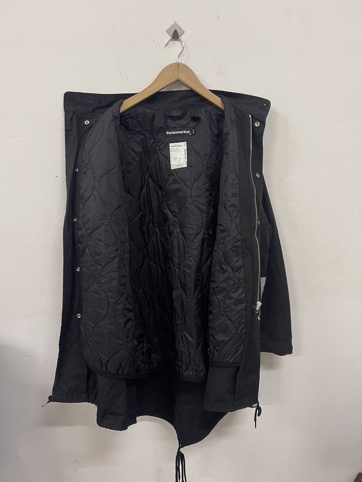 Japanese Brand × thisisneverthat FL2016 thisisneverthat ‘TEN(10)’ reflective fish tail parka Size US M / EU 48-50 / 2 - 5 Thumbnail