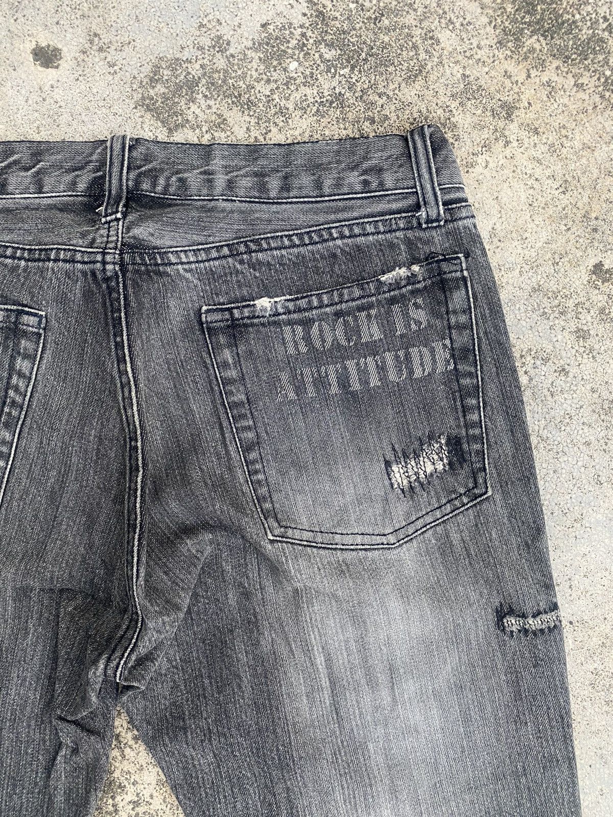 If Six Was Nine × Japanese Brand × Le Grande Bleu (L.G.B.) Flare Jeans Rupert Edge Distressed Hagi Painted Bootcut Size US 30 / EU 46 - 21 Thumbnail