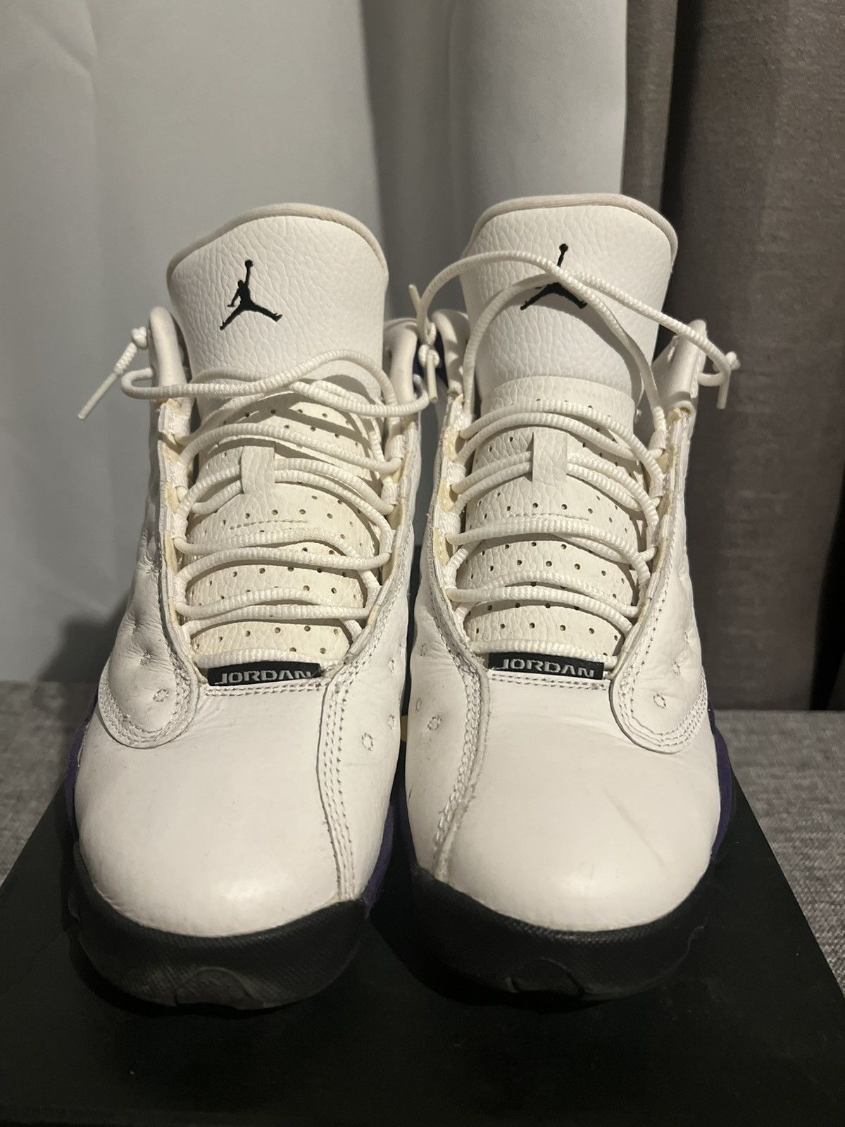 Nike Air Jordan 13 “Lakers”, Sz 7Y Size US 7 / EU 40 - 2 Thumbnail