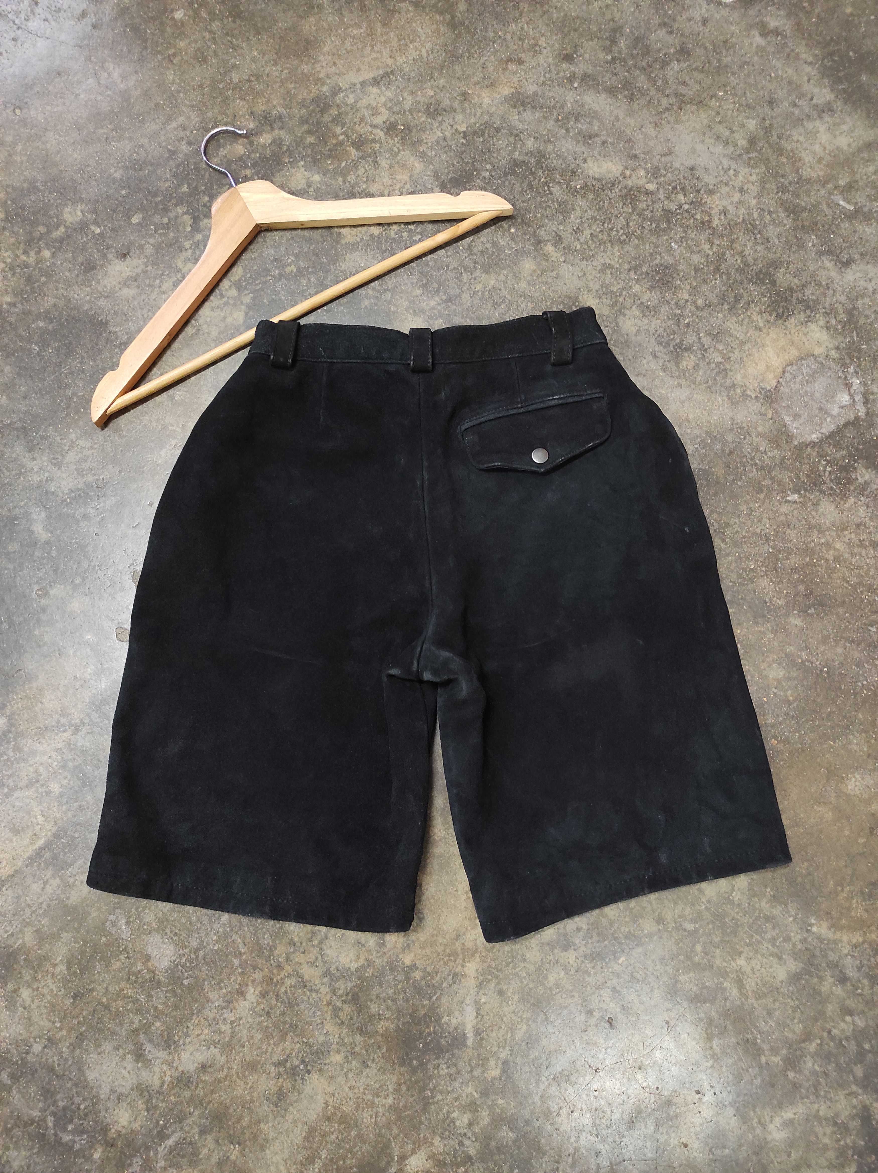 Genuine Leather × Japanese Brand × Vintage ROCK CREEK SUEDE LEATHER SHORT PANTS Size US 26 / EU 42 - 4 Thumbnail