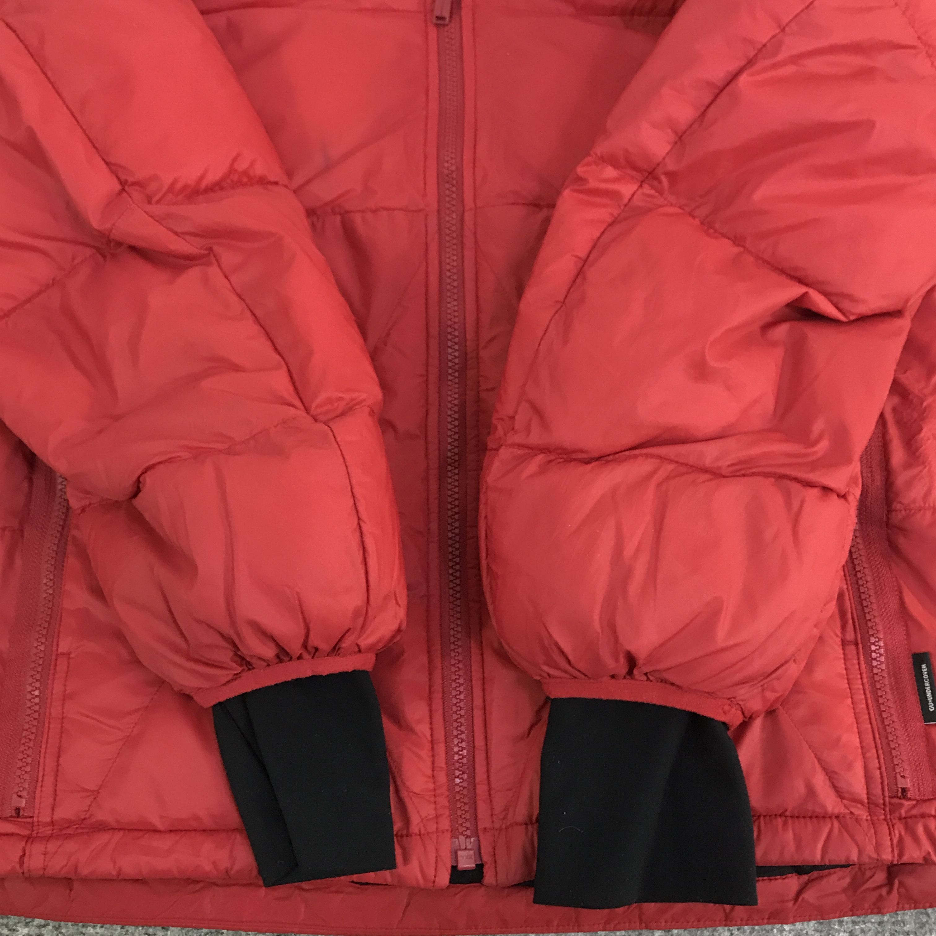 GU × Undercover gu x undercover puffer jacket K116B19 Size US S / EU 44-46 / 1 - 6 Thumbnail