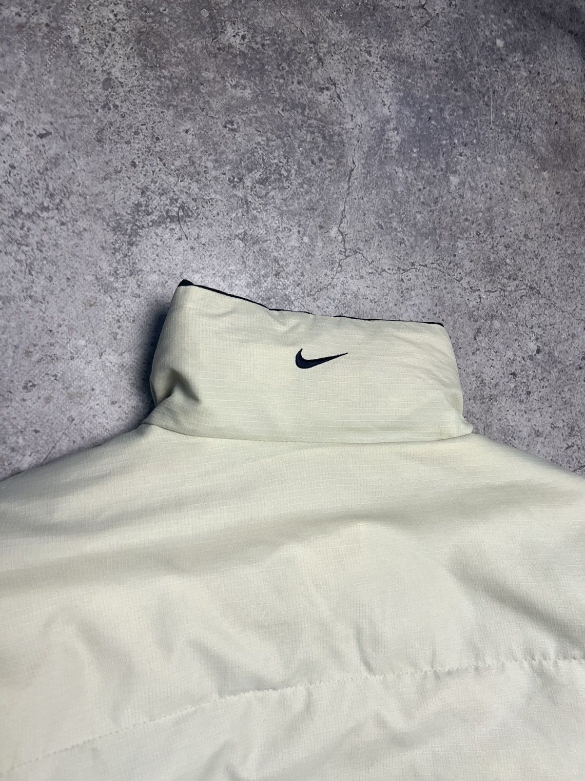 Nike Nike Vintage Puffer Jacket Ivory Travis 90s Swoosh Size US M / EU 48-50 / 2 - 19 Thumbnail