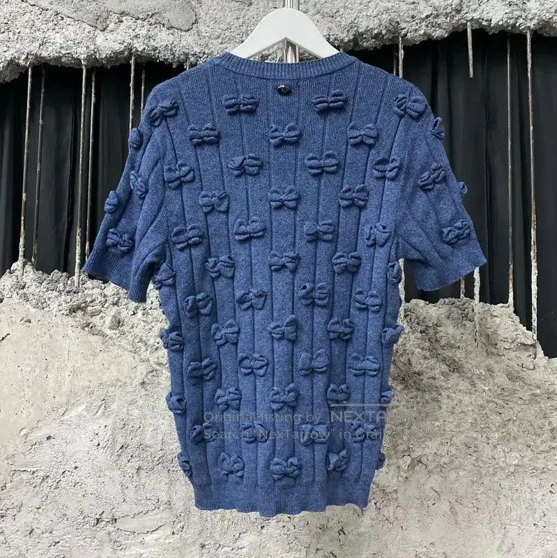 Chanel Chanel Summer Peacock Blue Short Sleeve T-shirt . Size XXS / US 00 / IT 34 - 2 Thumbnail