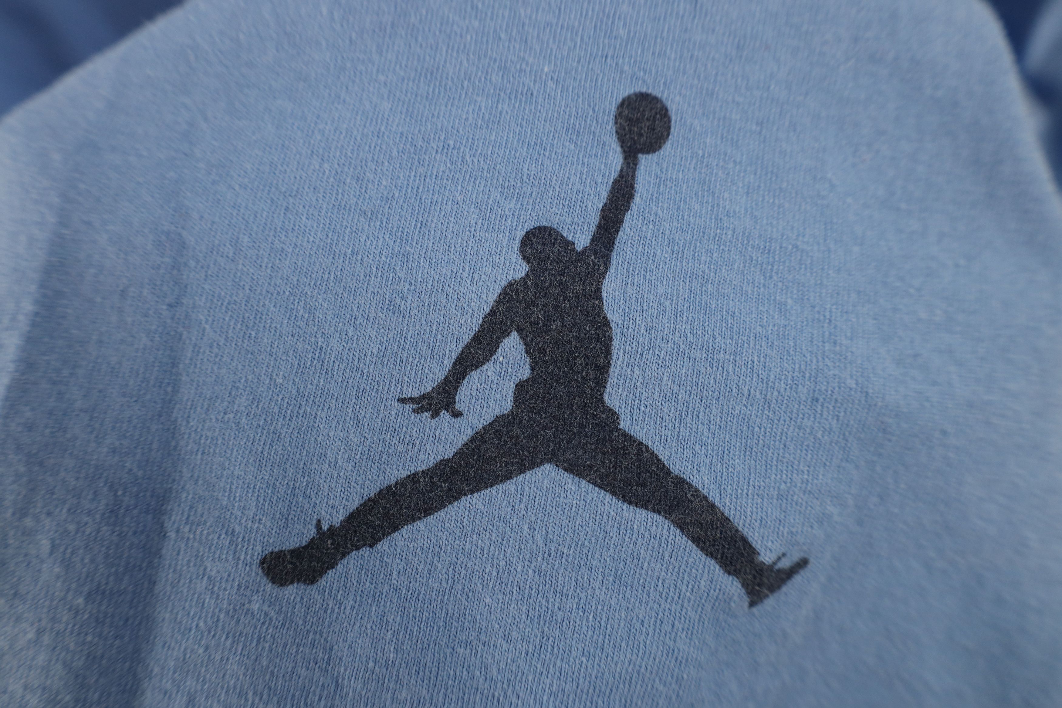 Nike Vintage Y2K Nike Air Jordan Long Sleve T-Shirt Blue USA Size US XL / EU 56 / 4 - 12 Thumbnail