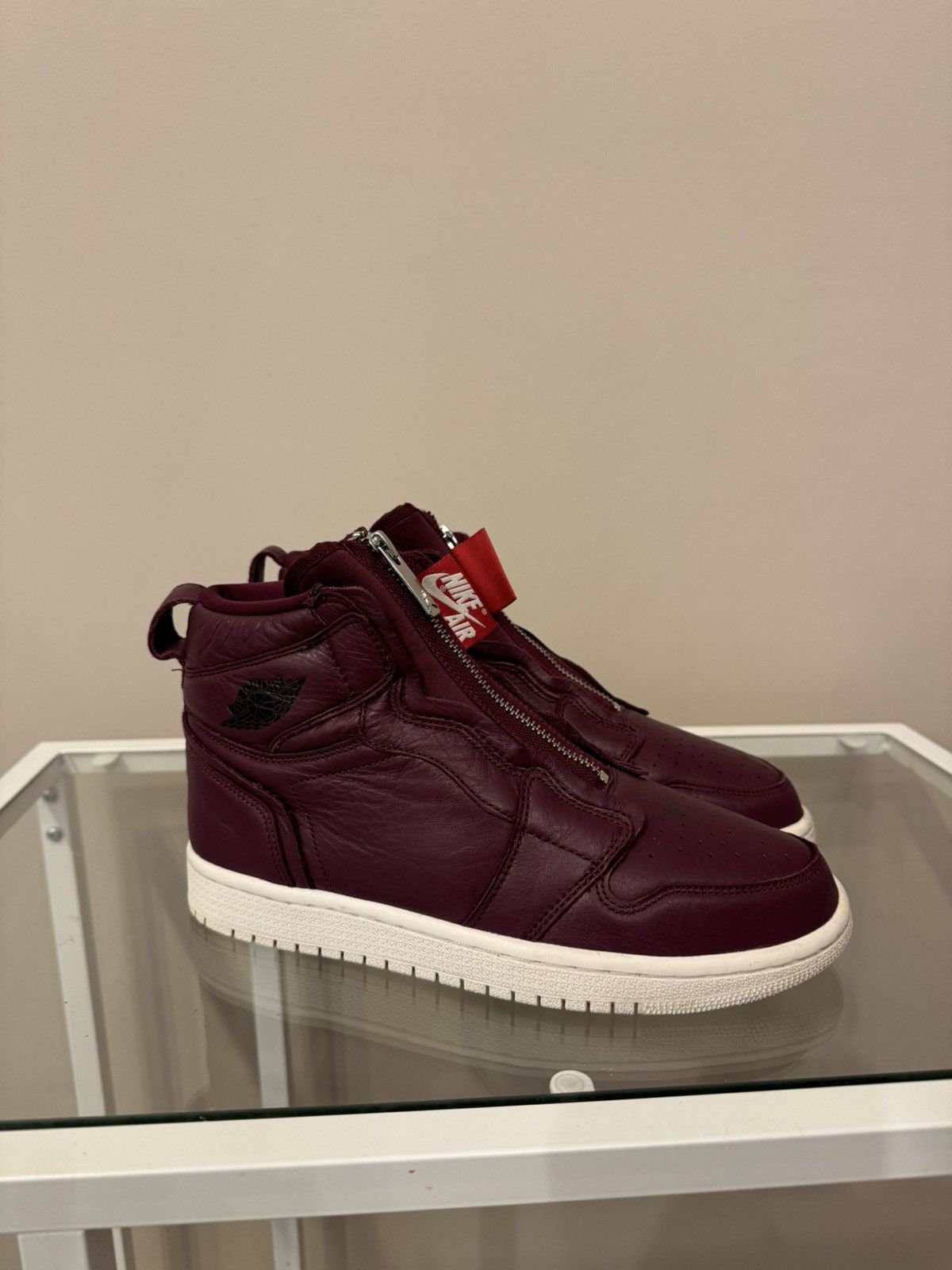 Nike Jordan 1 Retro High Zip Bordeaux Women's sneakers buty shoes Size US 7 / IT 37 - 5 Thumbnail