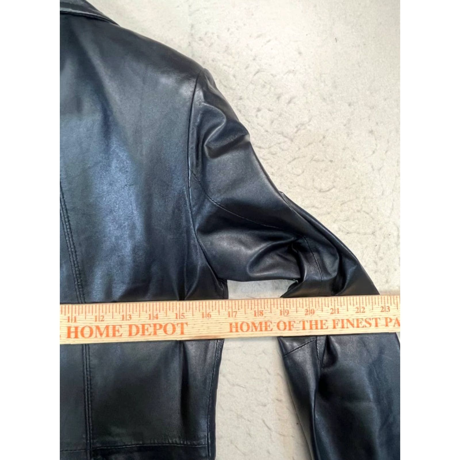 Ellen Tracy Ellen Tracy Jacket Women XS Black Leather Long Coat Zip Overcoat Classic Fall Winter Long Coat Women XS Leather Jacket Black Ellen Tracy Size XS / US 0-2 / IT 36-38 - 3 Thumbnail